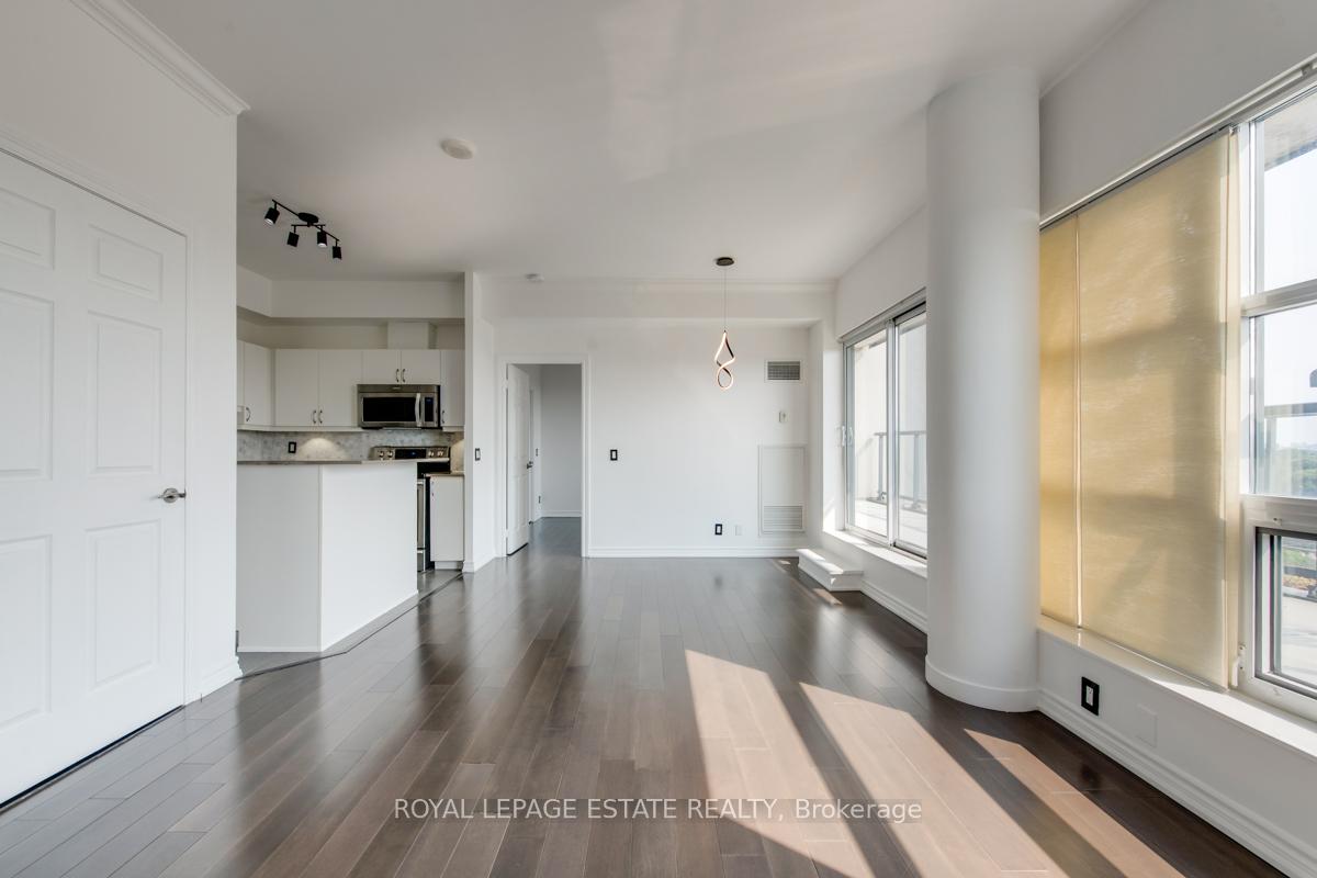 Photo 2 of Unit 905, 280 Donlands Avenue, Toronto, Danforth Village-East York — HOMEH