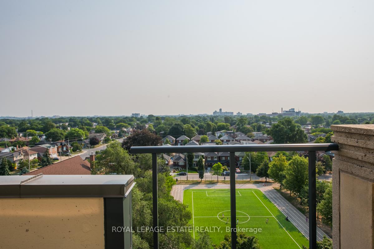 Photo 7 of Unit 905, 280 Donlands Avenue, Toronto, Danforth Village-East York — HOMEH