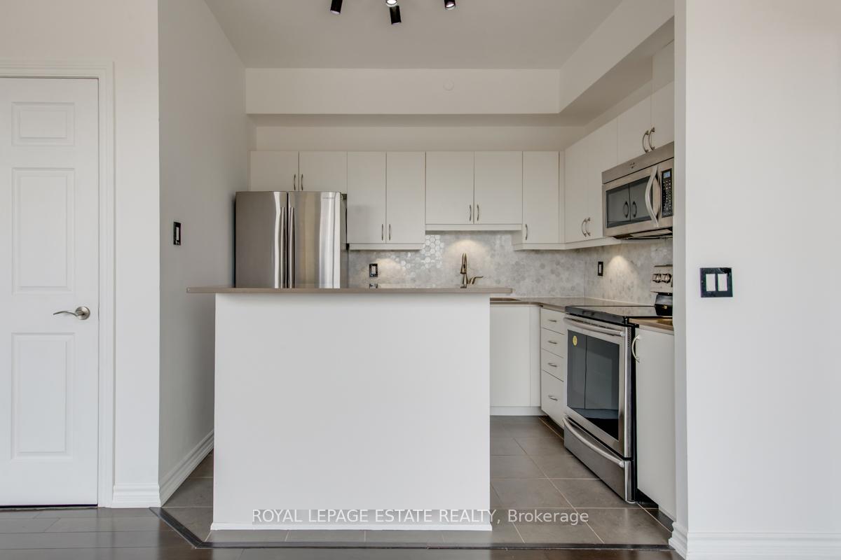 Photo 12 of Unit 905, 280 Donlands Avenue, Toronto, Danforth Village-East York — HOMEH