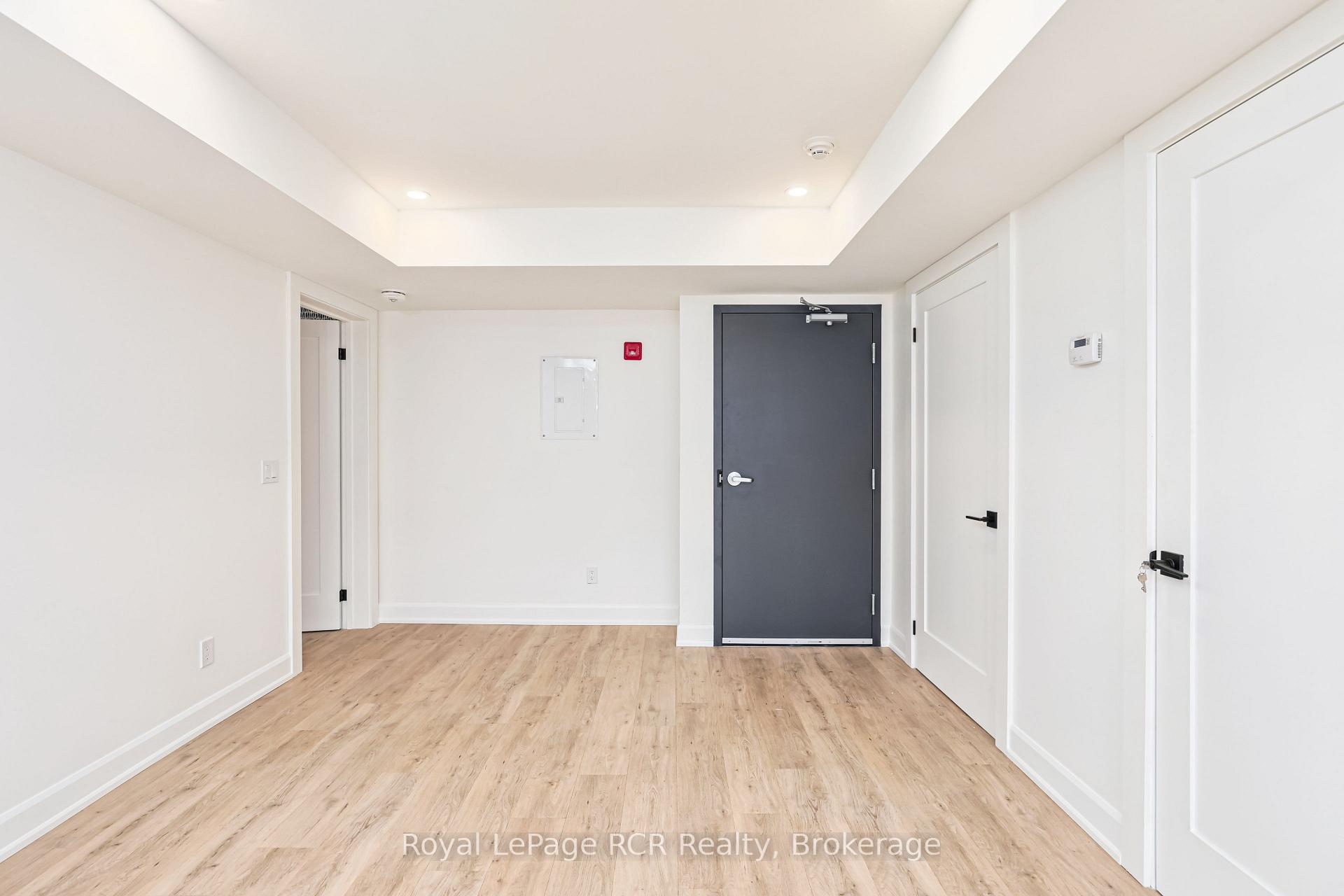 Front of Unit 1, 146 Hurontario Street