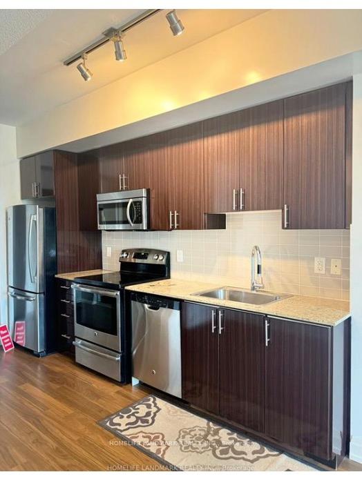 Photo 2 of Unit 805, 7171 Yonge Street, Markham, Thornhill — HOMEH