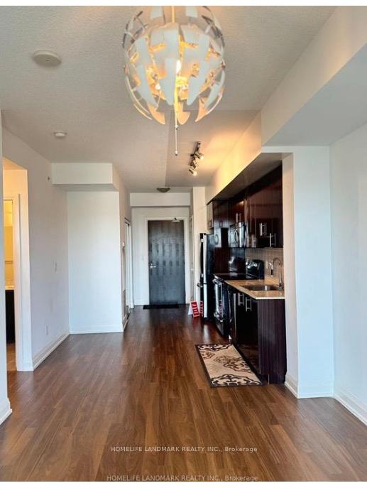 Photo 4 of Unit 805, 7171 Yonge Street, Markham, Thornhill — HOMEH
