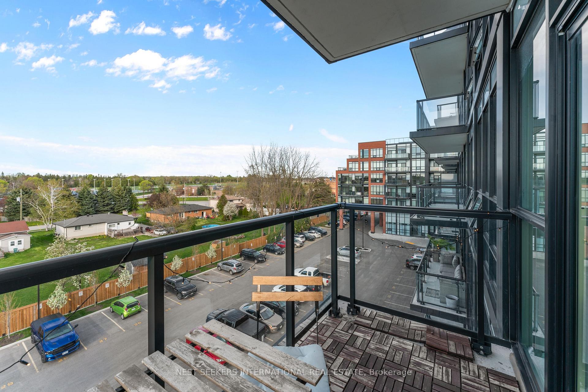 Photo 9 of Unit 424, 681 Yonge Street, Barrie, Painswick South — HOMEH