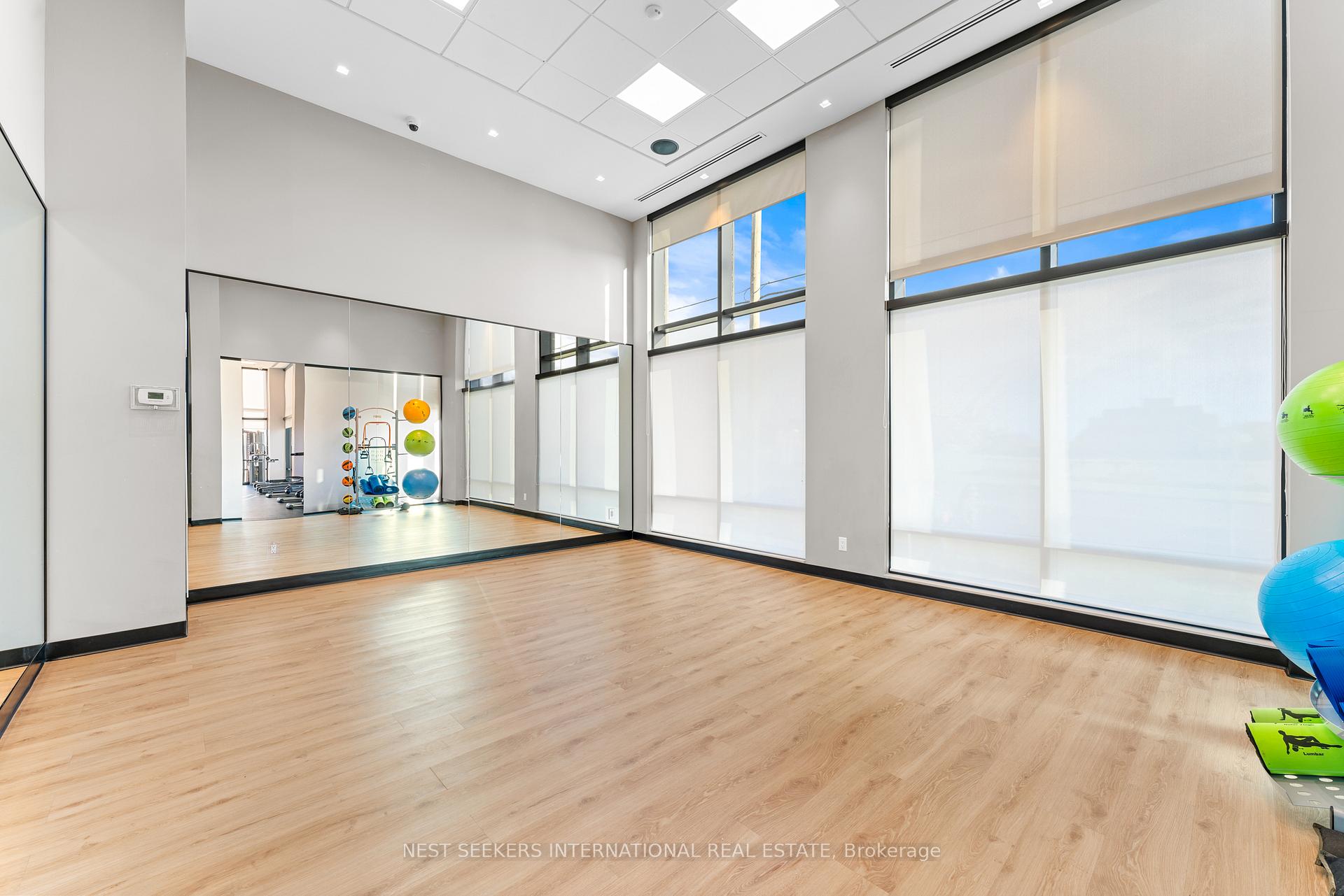 Photo 12 of Unit 424, 681 Yonge Street, Barrie, Painswick South — HOMEH