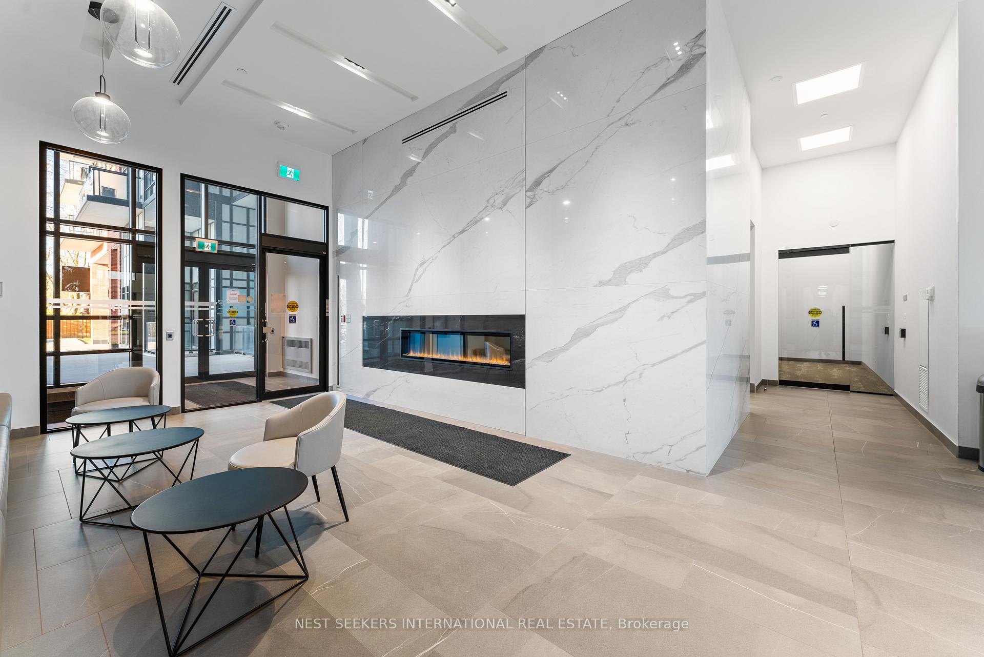 Photo 13 of Unit 424, 681 Yonge Street, Barrie, Painswick South — HOMEH
