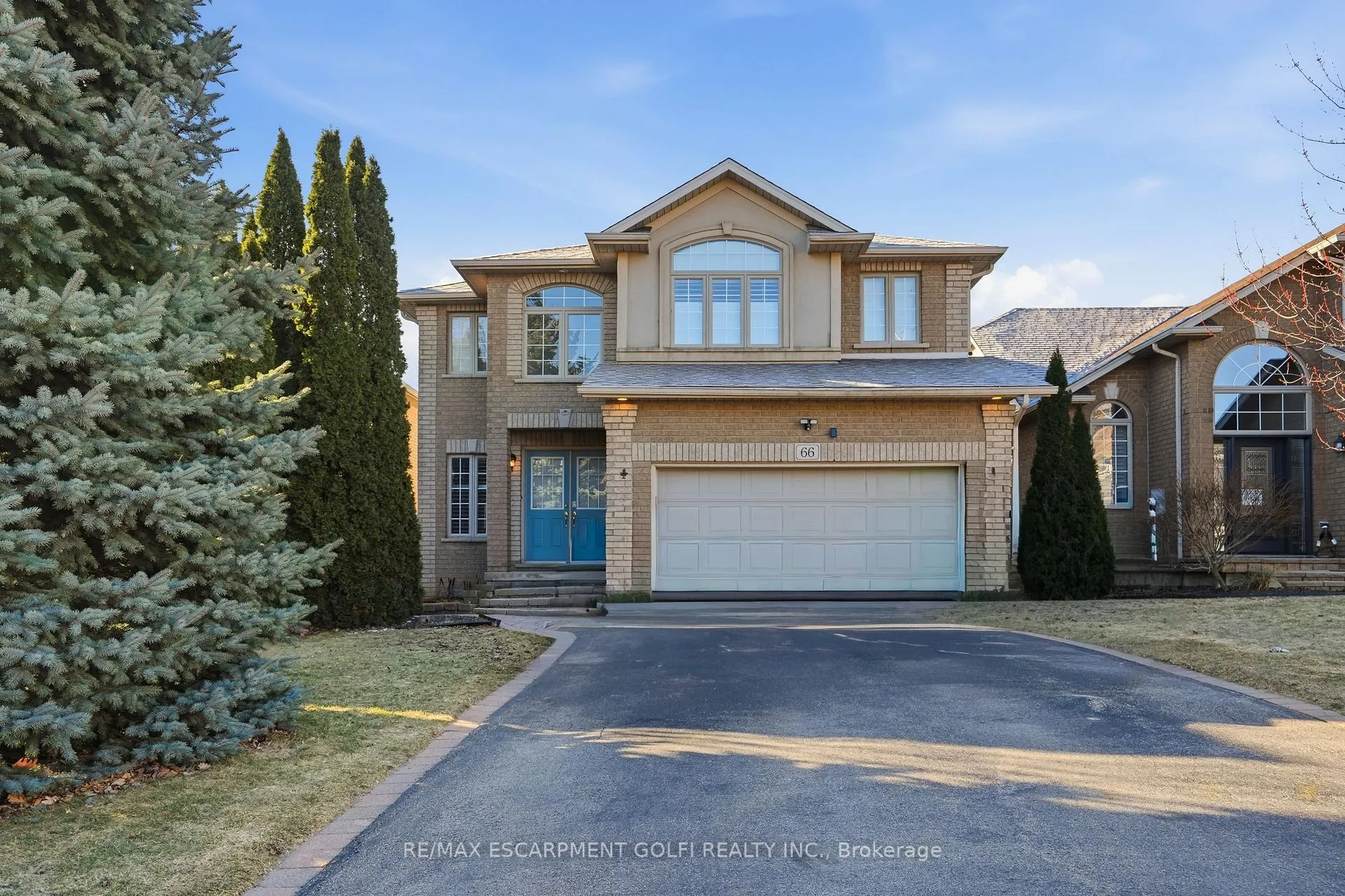 Photo 1 of 66 Suffolk Street, Hamilton, Meadowlands — HOMEH