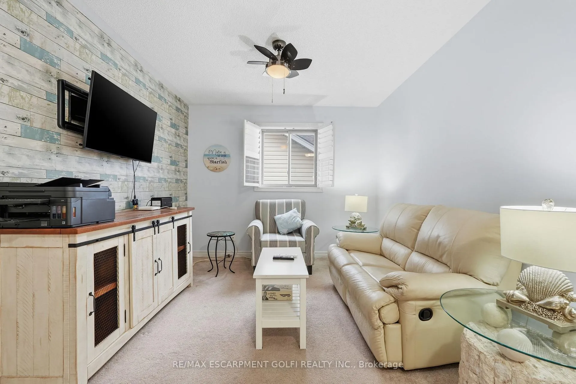 Photo 25 of 66 Suffolk Street, Hamilton, Meadowlands — HOMEH