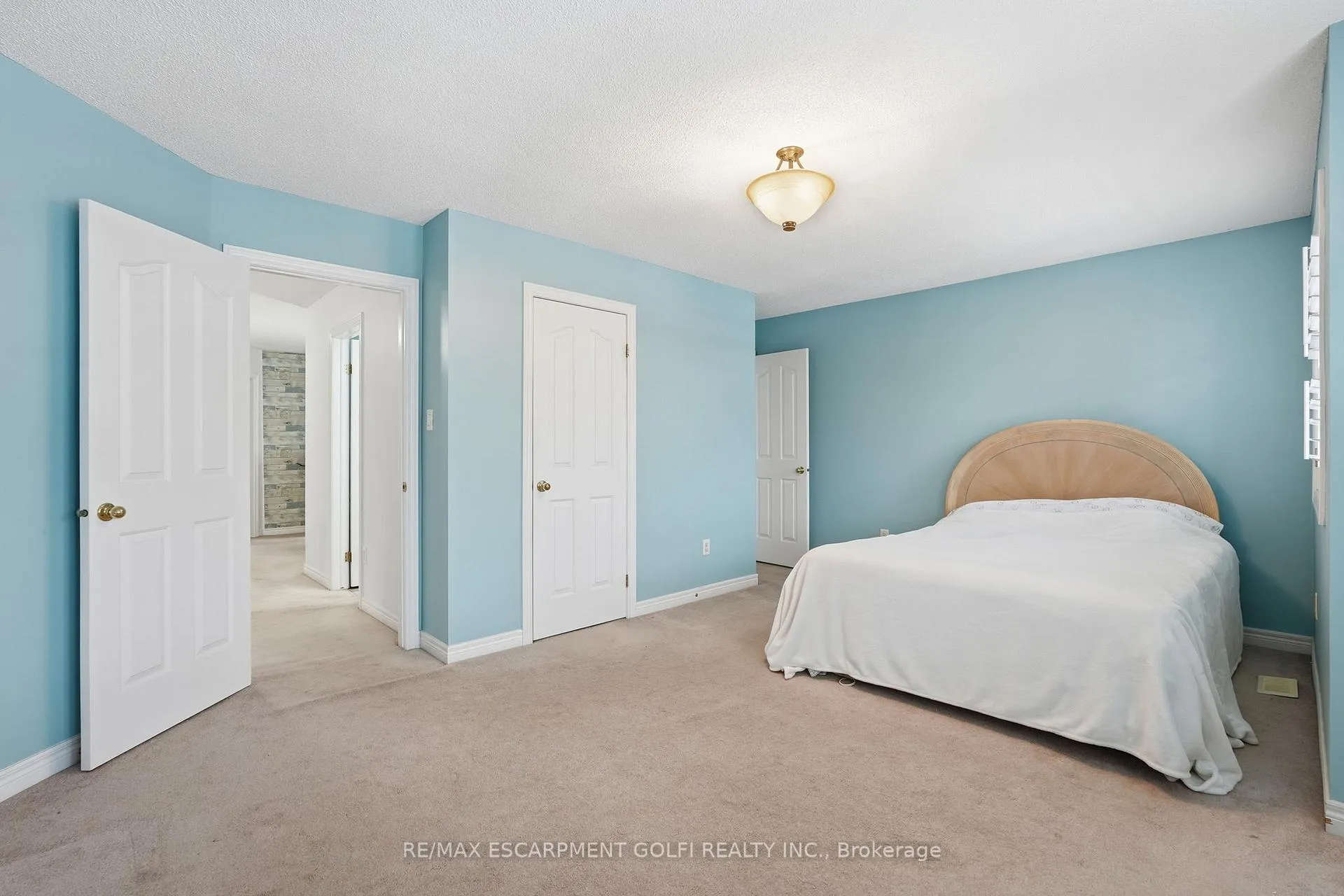 Photo 34 of 66 Suffolk Street, Hamilton, Meadowlands — HOMEH