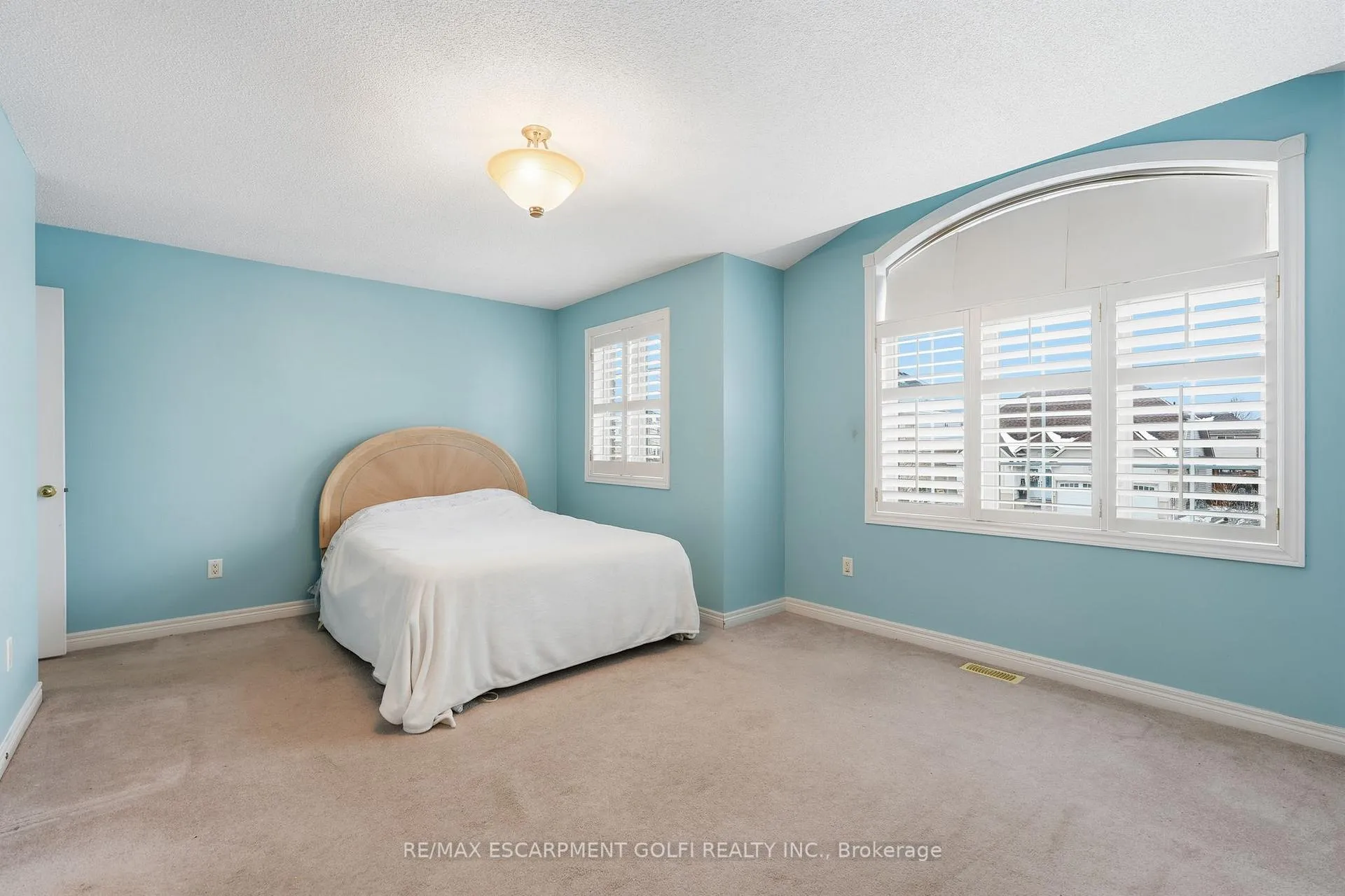 Photo 36 of 66 Suffolk Street, Hamilton, Meadowlands — HOMEH
