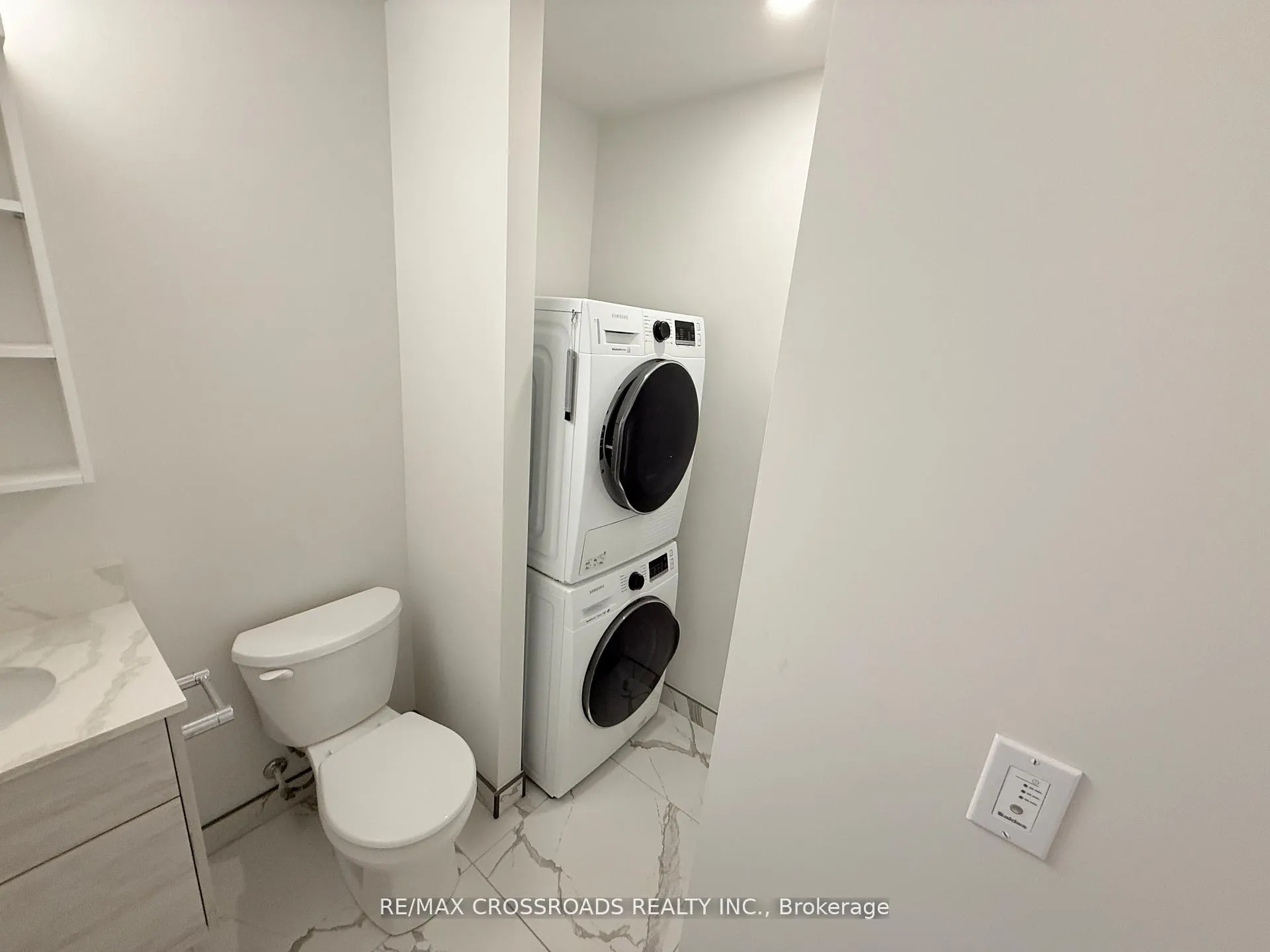 Photo 10 of Unit 810, 60 Frederick Street, Kitchener — HOMEH