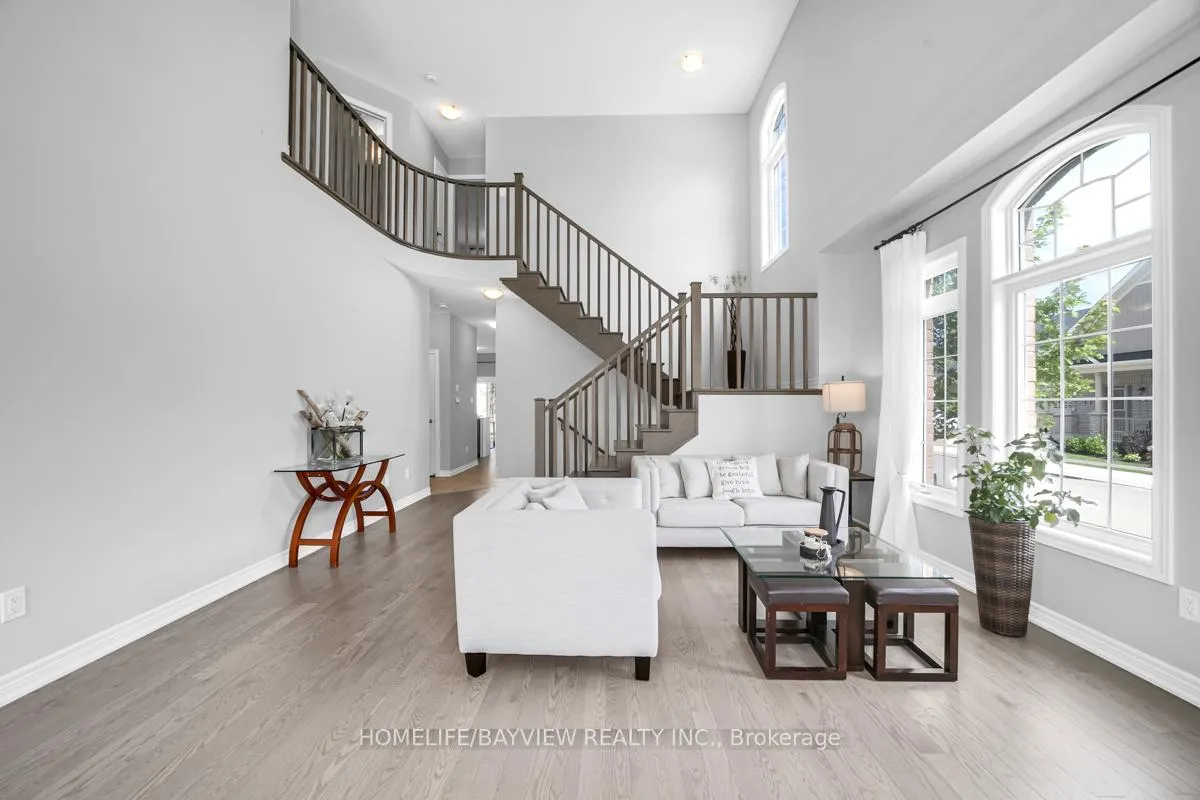 Photo 7 of 52 Bluestone Crescent, Brampton, Sandringham-Wellington — HOMEH
