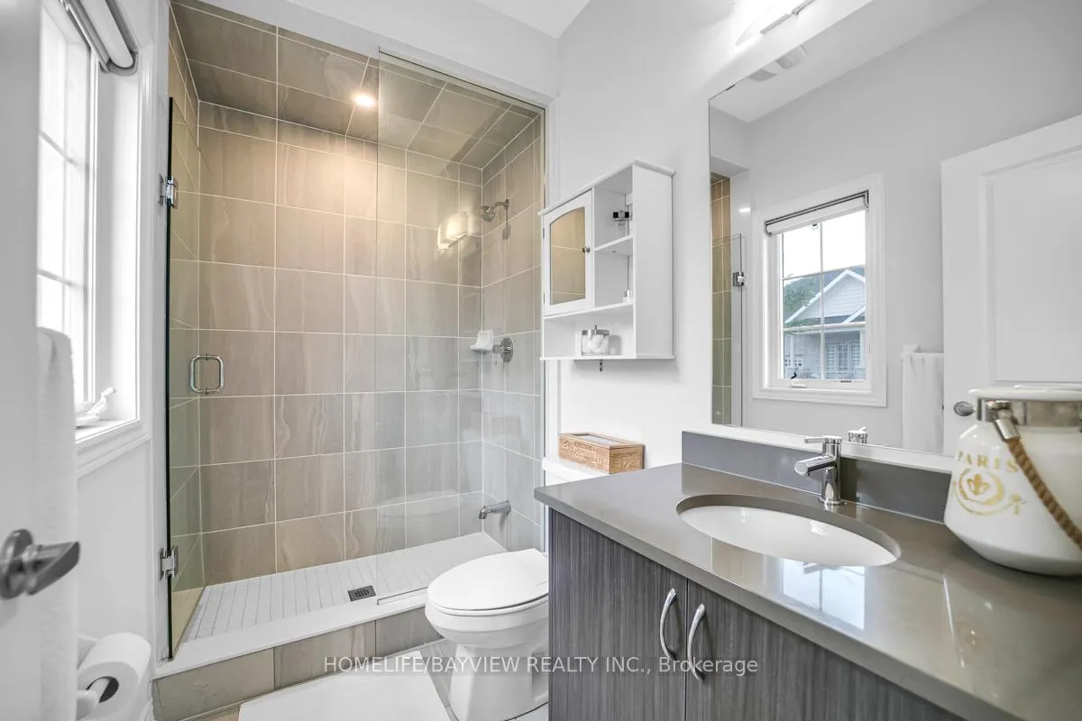 Photo 28 of 52 Bluestone Crescent, Brampton, Sandringham-Wellington — HOMEH