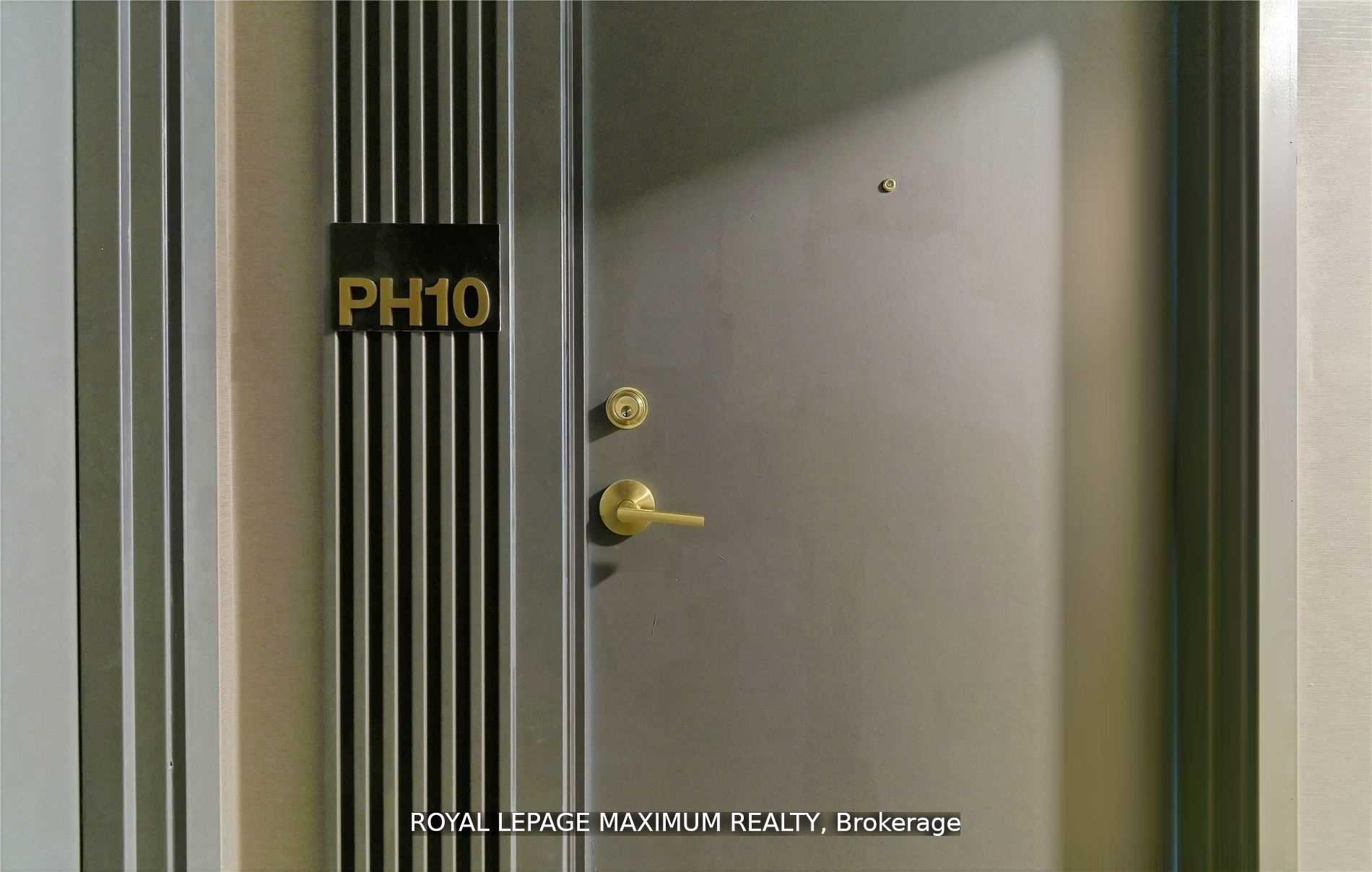 Photo 3 of Unit Ph10, 898 Portage Parkway, Vaughan, Vaughan Corporate Centre — HOMEH