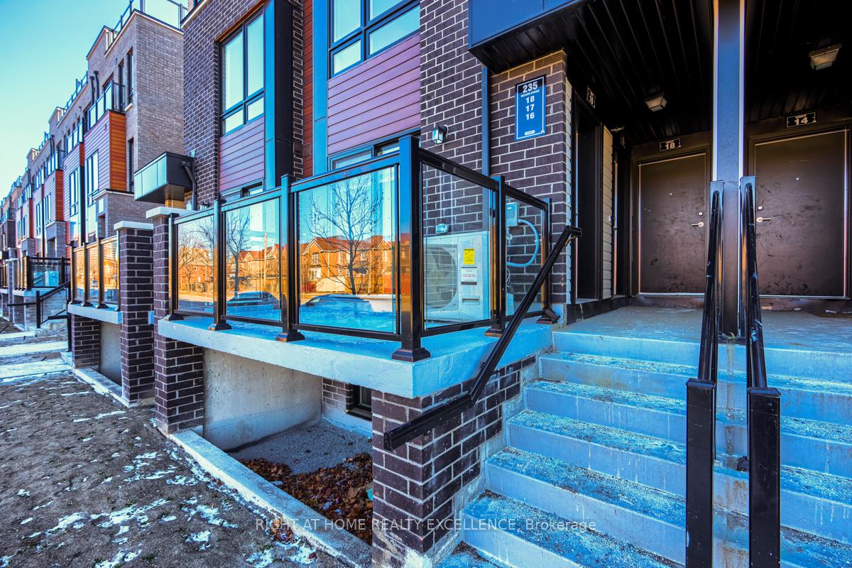 Front of Unit 16, 235 Mclevin Avenue E