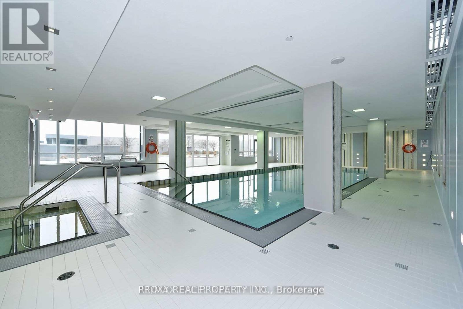 Photo 7 of Unit PH302, 7165 Yonge Street, Markham, Grandview — HOMEH