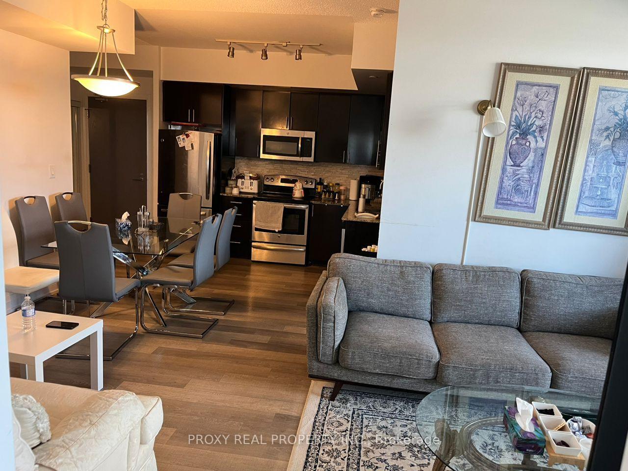 Photo 14 of Unit PH302, 7165 Yonge Street, Markham, Grandview — HOMEH