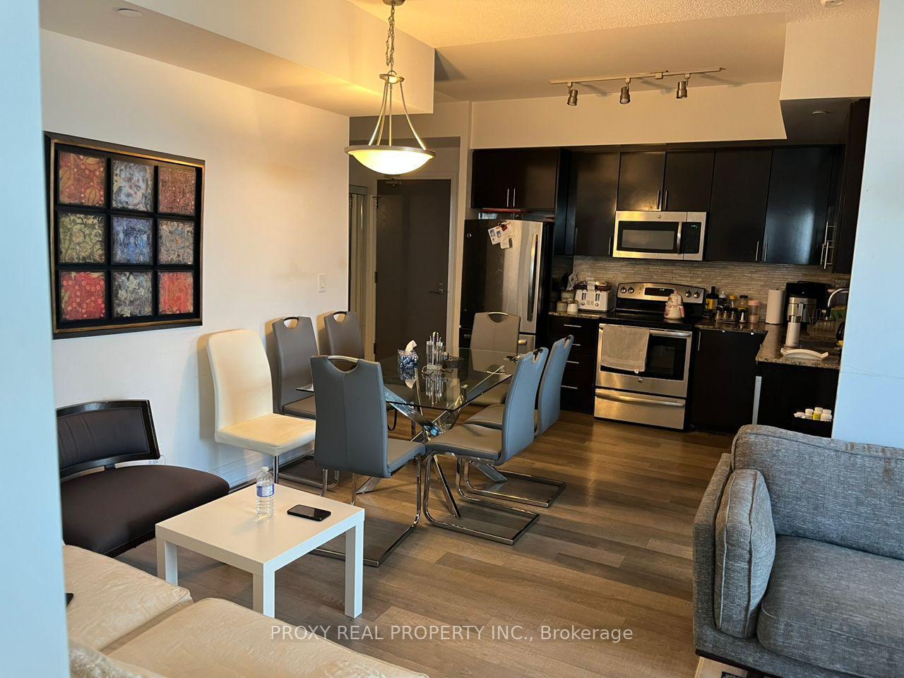 Photo 24 of Unit PH302, 7165 Yonge Street, Markham, Grandview — HOMEH