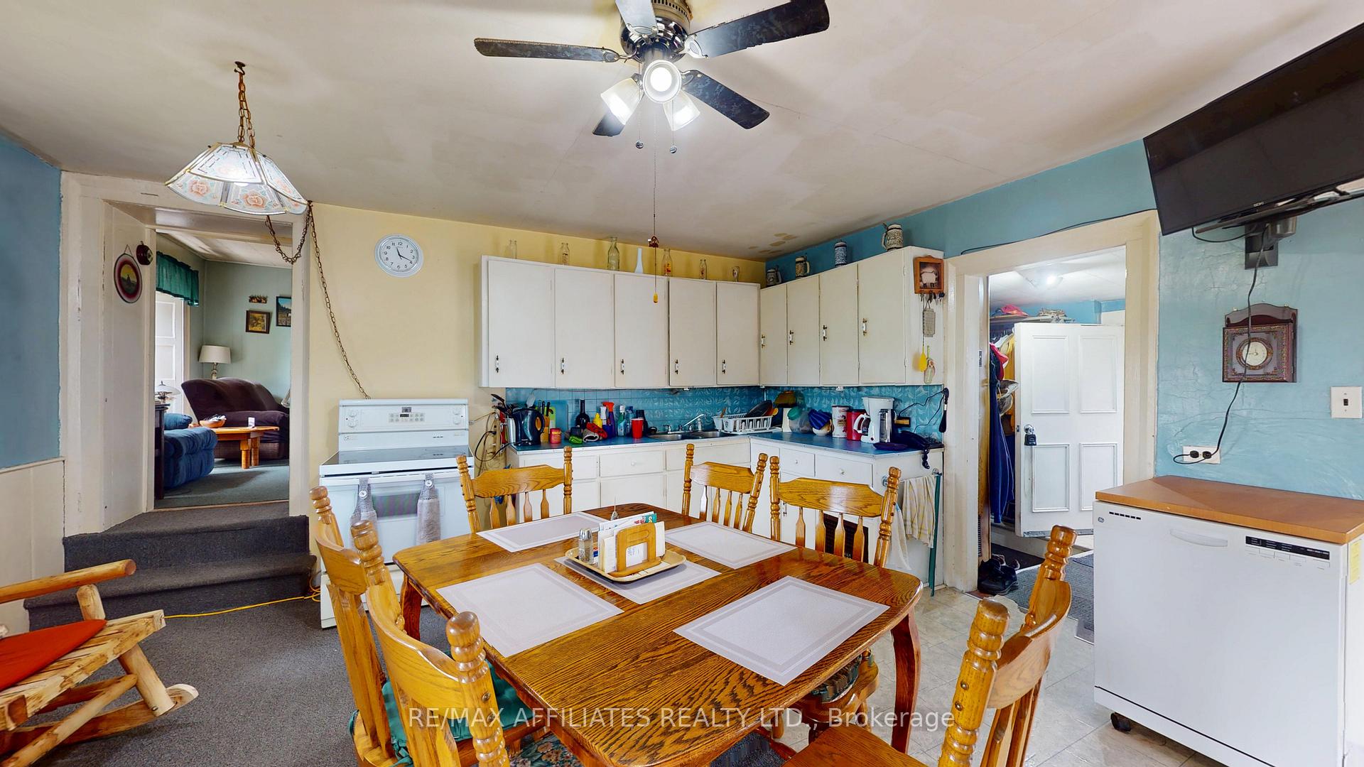 Photo 18 of 814 Scott Road, Edwardsburgh/Cardinal, Edwardsburgh/Cardinal Twp — HOMEH