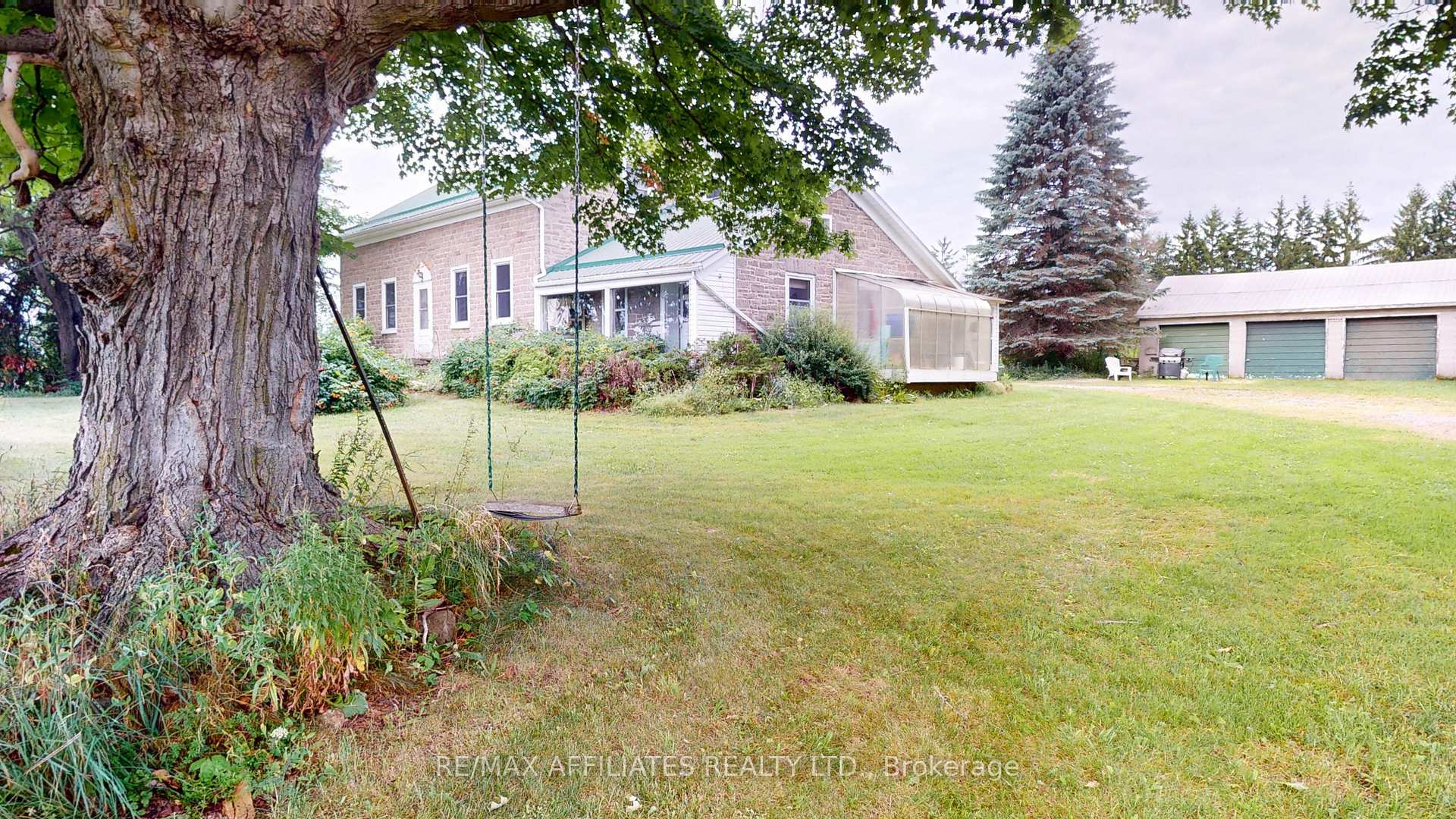 Photo 37 of 814 Scott Road, Edwardsburgh/Cardinal, Edwardsburgh/Cardinal Twp — HOMEH