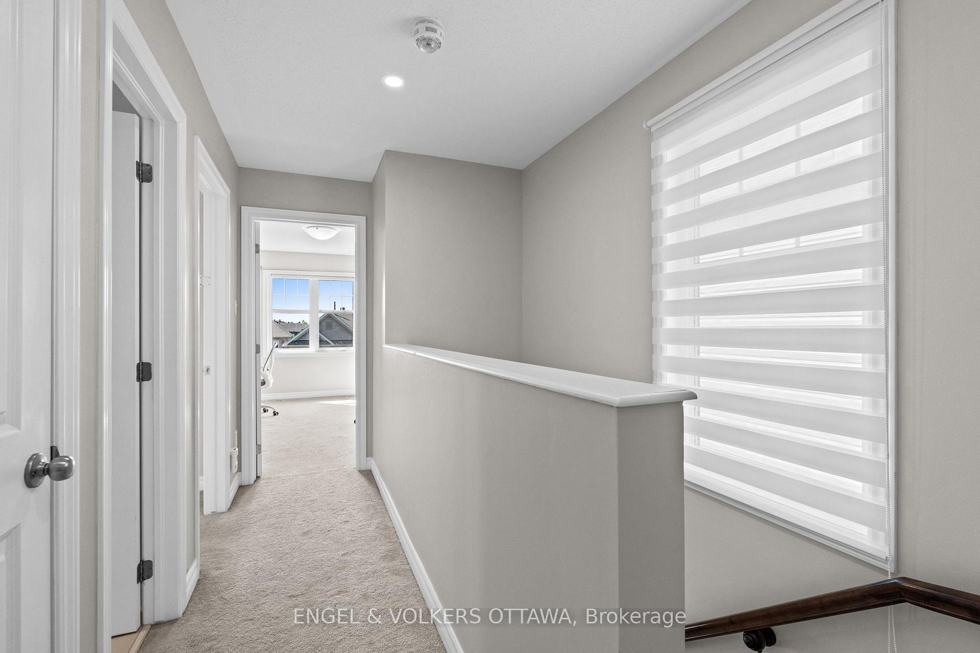 Photo 19 of 618 Lauraleaf Crescent, Ottawa, Barrhaven - Half Moon Bay — HOMEH