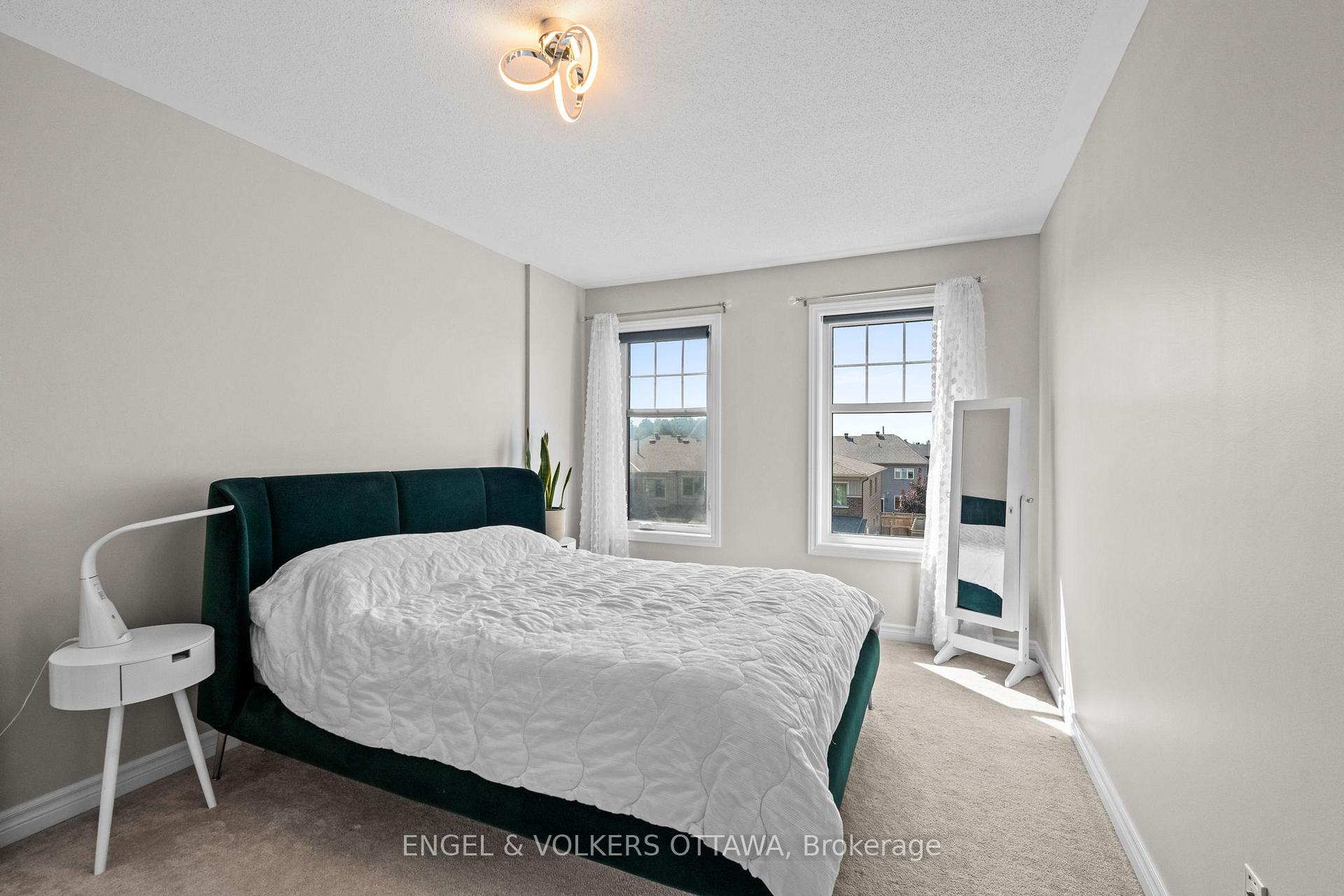 Photo 21 of 618 Lauraleaf Crescent, Ottawa, Barrhaven - Half Moon Bay — HOMEH