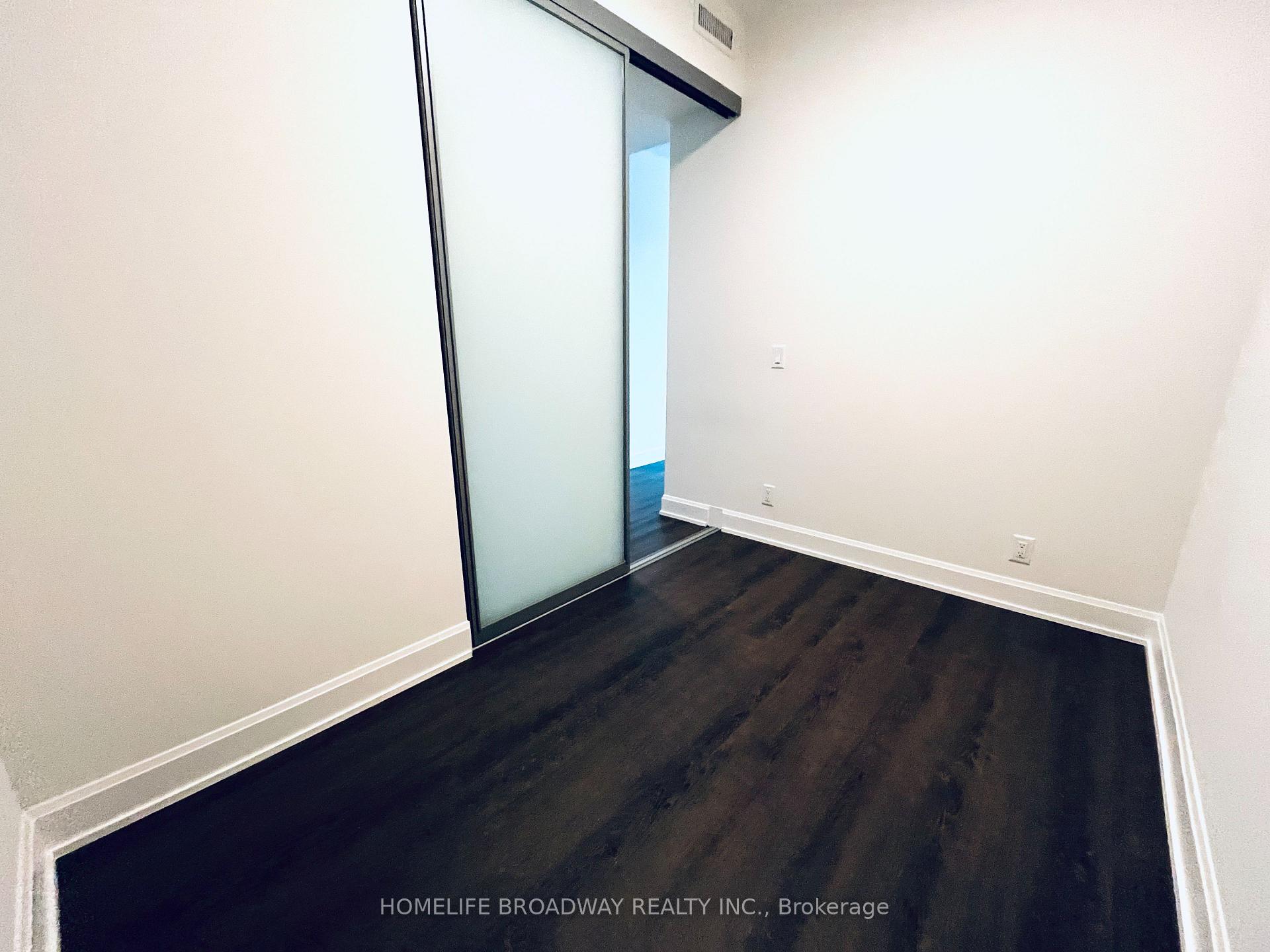 Photo 7 of Unit 903, 12 Gandhi Lane, Markham, Commerce Valley — HOMEH