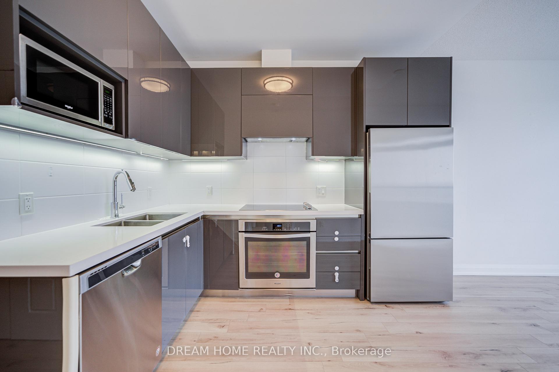 Photo 12 of Unit 3007, 15 Water Walk Drive, Markham, Unionville — HOMEH