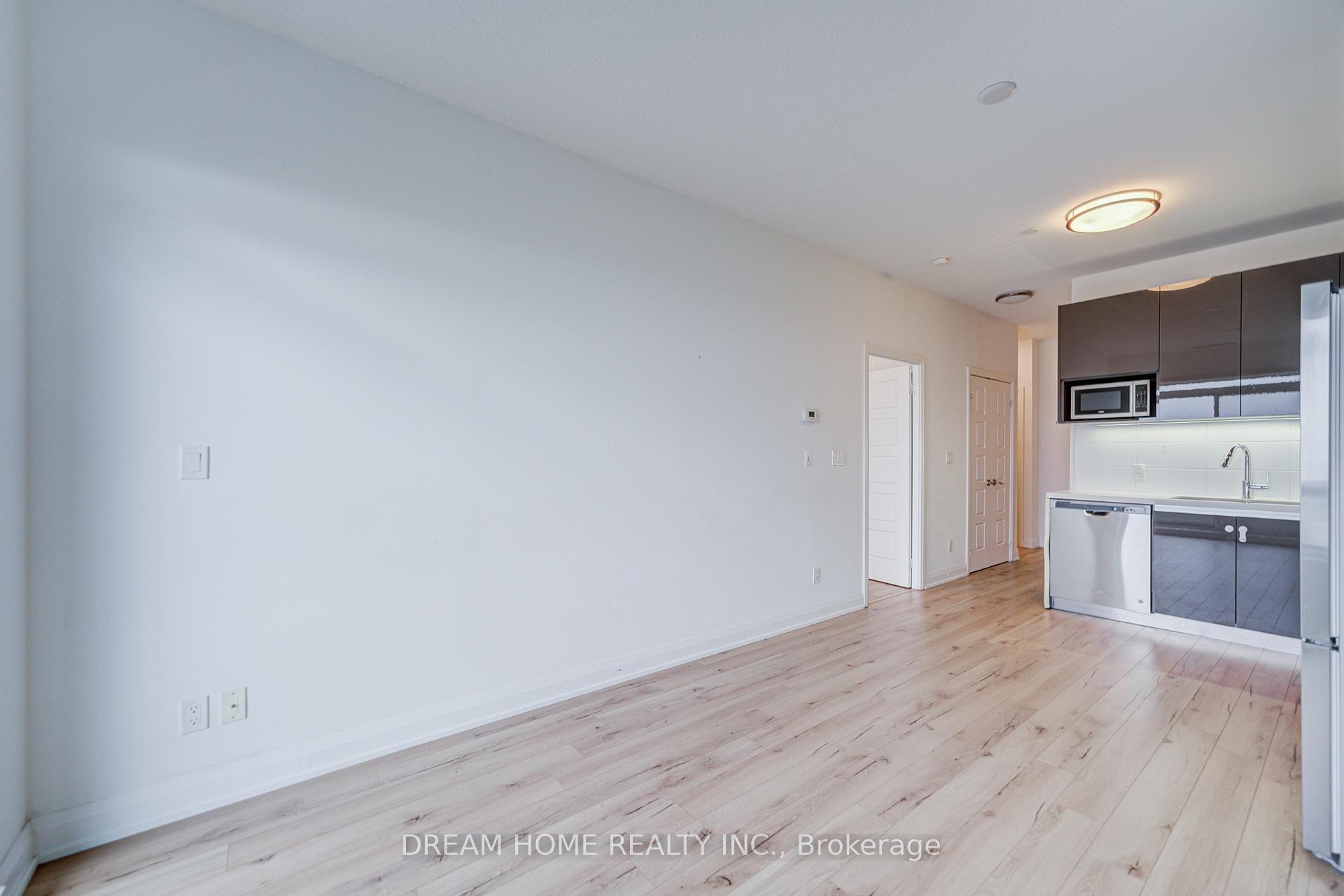 Photo 18 of Unit 3007, 15 Water Walk Drive, Markham, Unionville — HOMEH
