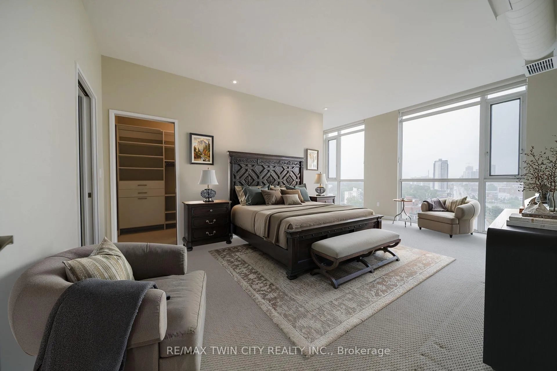 Photo 16 of Unit 1306, 191 King Street S, Waterloo — HOMEH