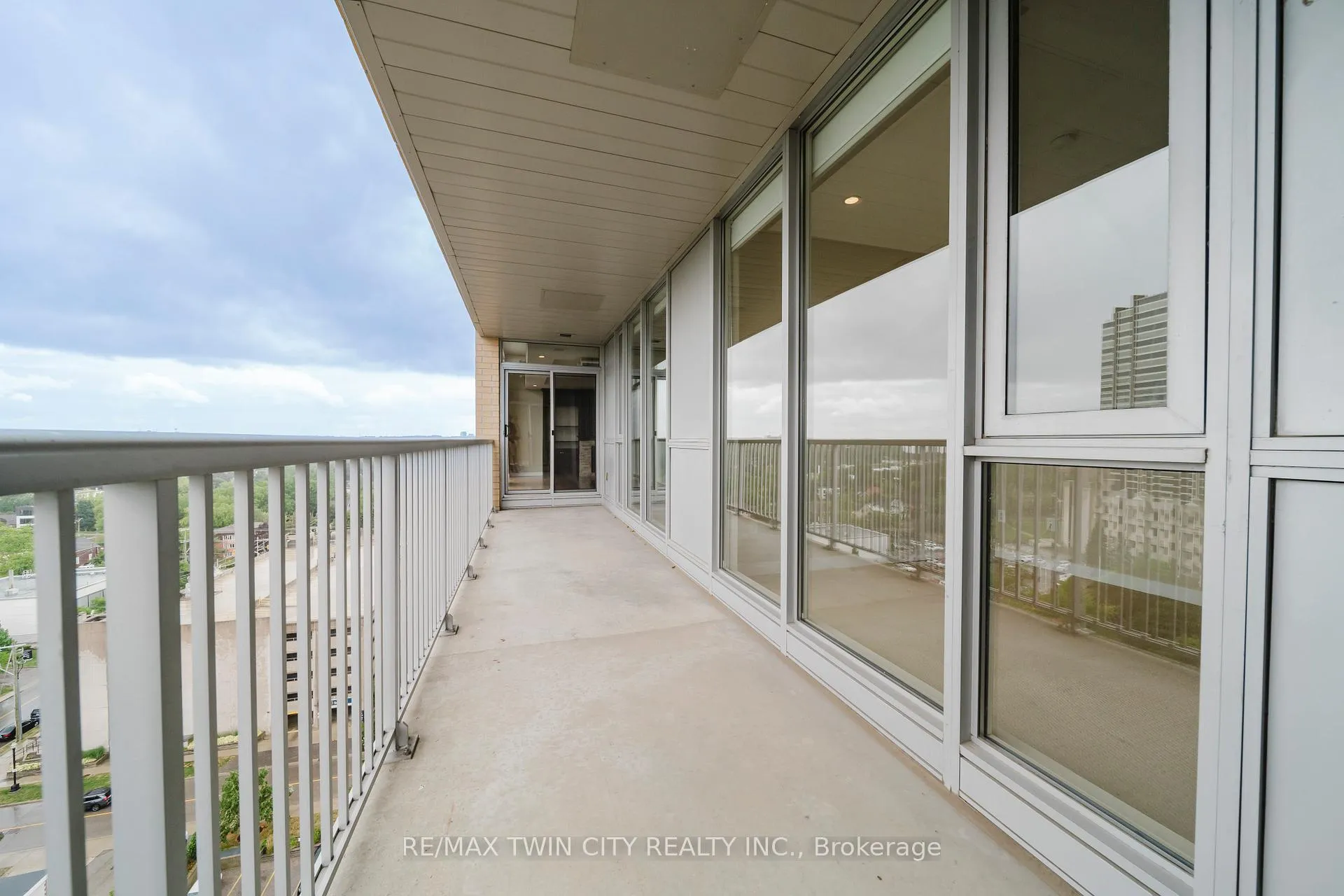 Photo 24 of Unit 1306, 191 King Street S, Waterloo — HOMEH