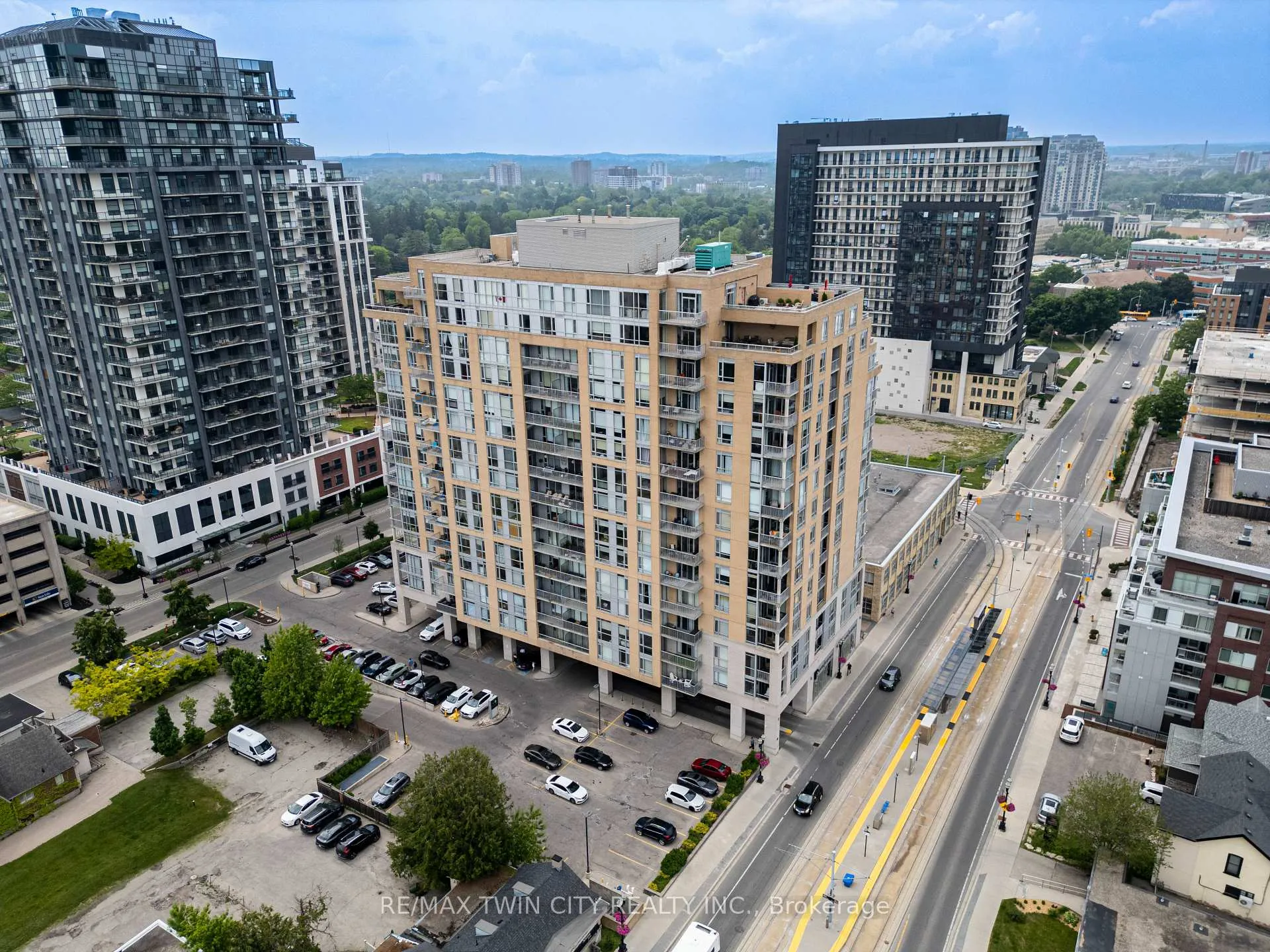 Photo 34 of Unit 1306, 191 King Street S, Waterloo — HOMEH
