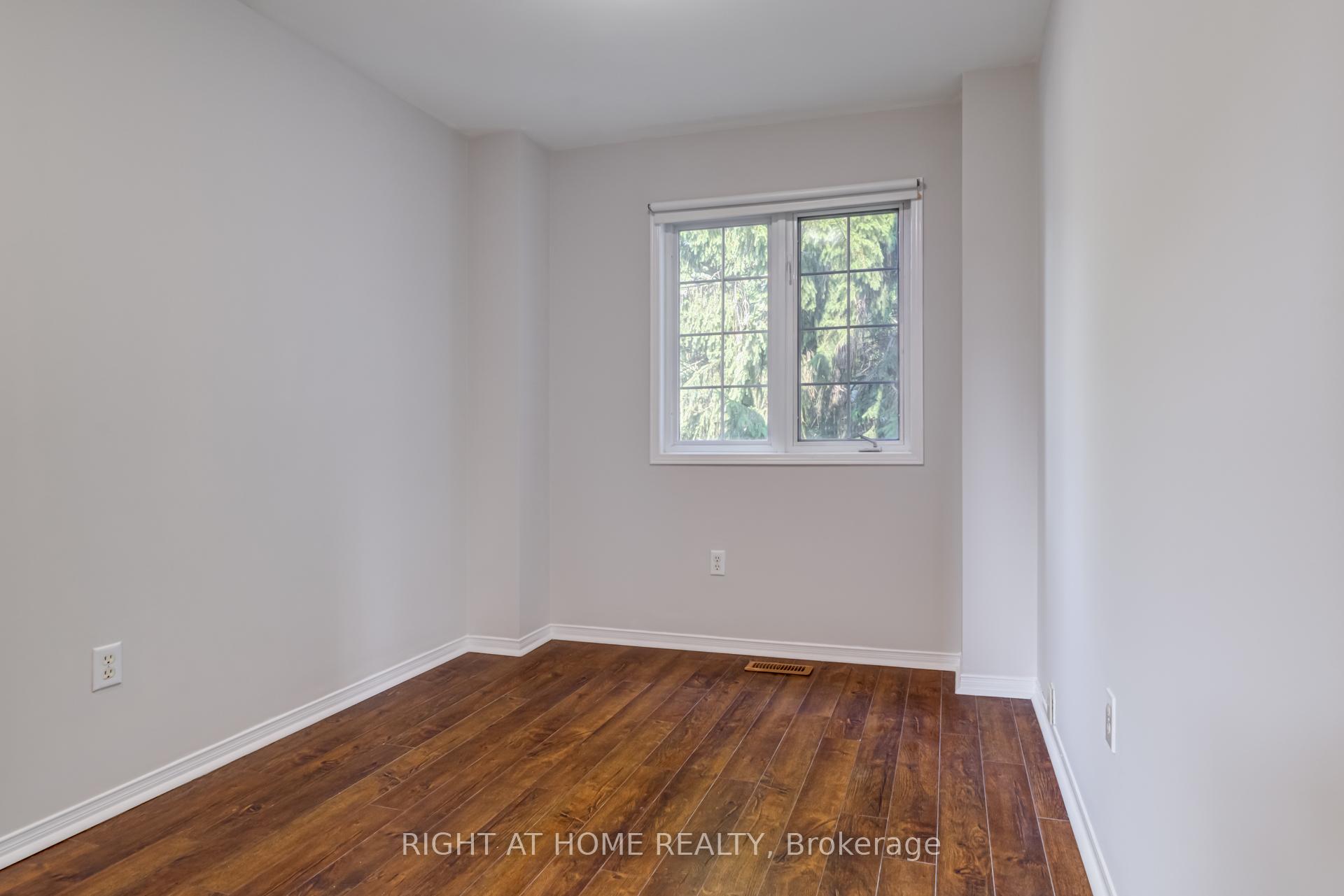 Photo 13 of Unit 22, 1735 Walnut Lane, Pickering, Town Centre — HOMEH