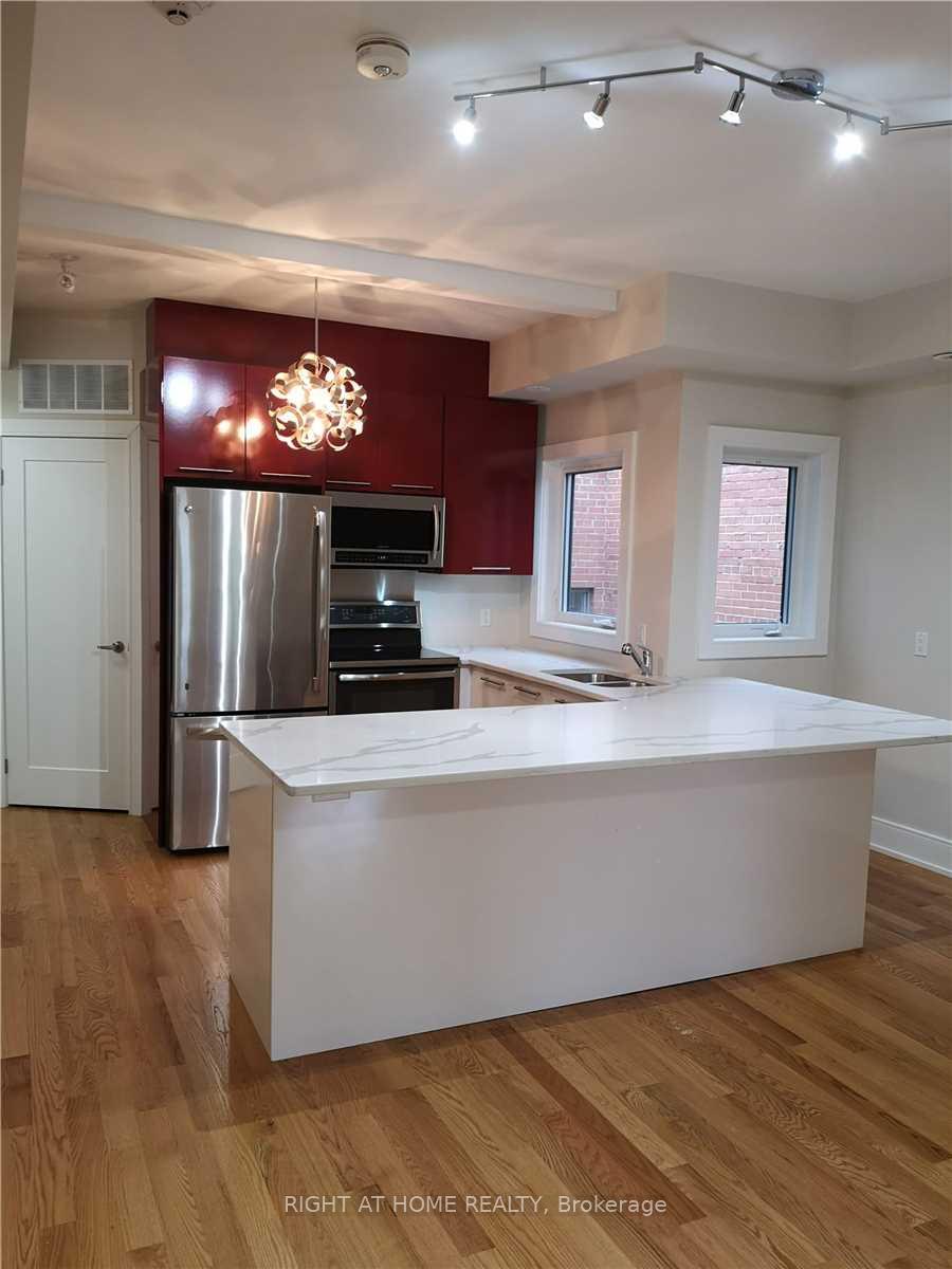 Photo 3 of Unit 3B, 298 O'connor Drive, Toronto, O'Connor-Parkview — HOMEH
