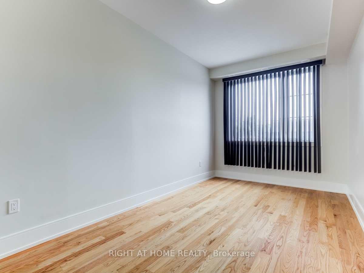 Photo 5 of Unit 3B, 298 O'connor Drive, Toronto, O'Connor-Parkview — HOMEH