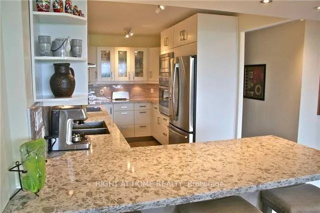 Photo 9 of Unit #1104, 195 Wynford Drive, Toronto, Flemingdon Park — HOMEH