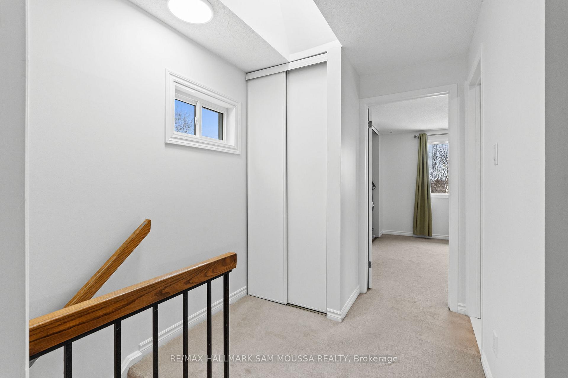 Photo 18 of 56 Coolspring Crescent, Ottawa, Borden Farm/Stewart Farm/Carleton Heights/Parkwood Hills — HOMEH