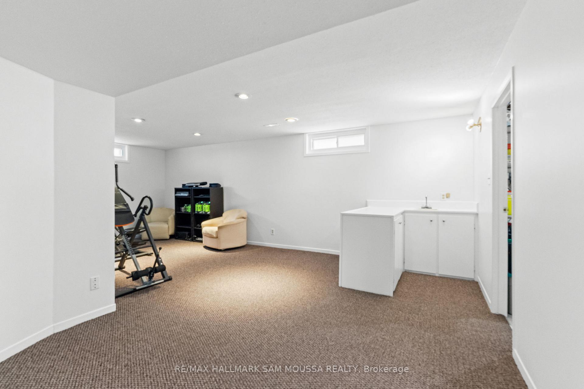 Photo 30 of 56 Coolspring Crescent, Ottawa, Borden Farm/Stewart Farm/Carleton Heights/Parkwood Hills — HOMEH