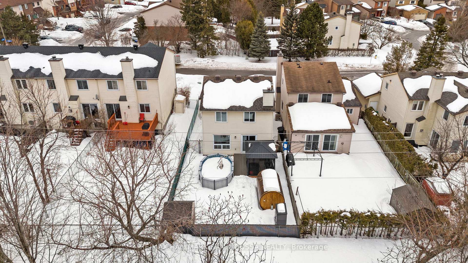 Photo 35 of 56 Coolspring Crescent, Ottawa, Borden Farm/Stewart Farm/Carleton Heights/Parkwood Hills — HOMEH