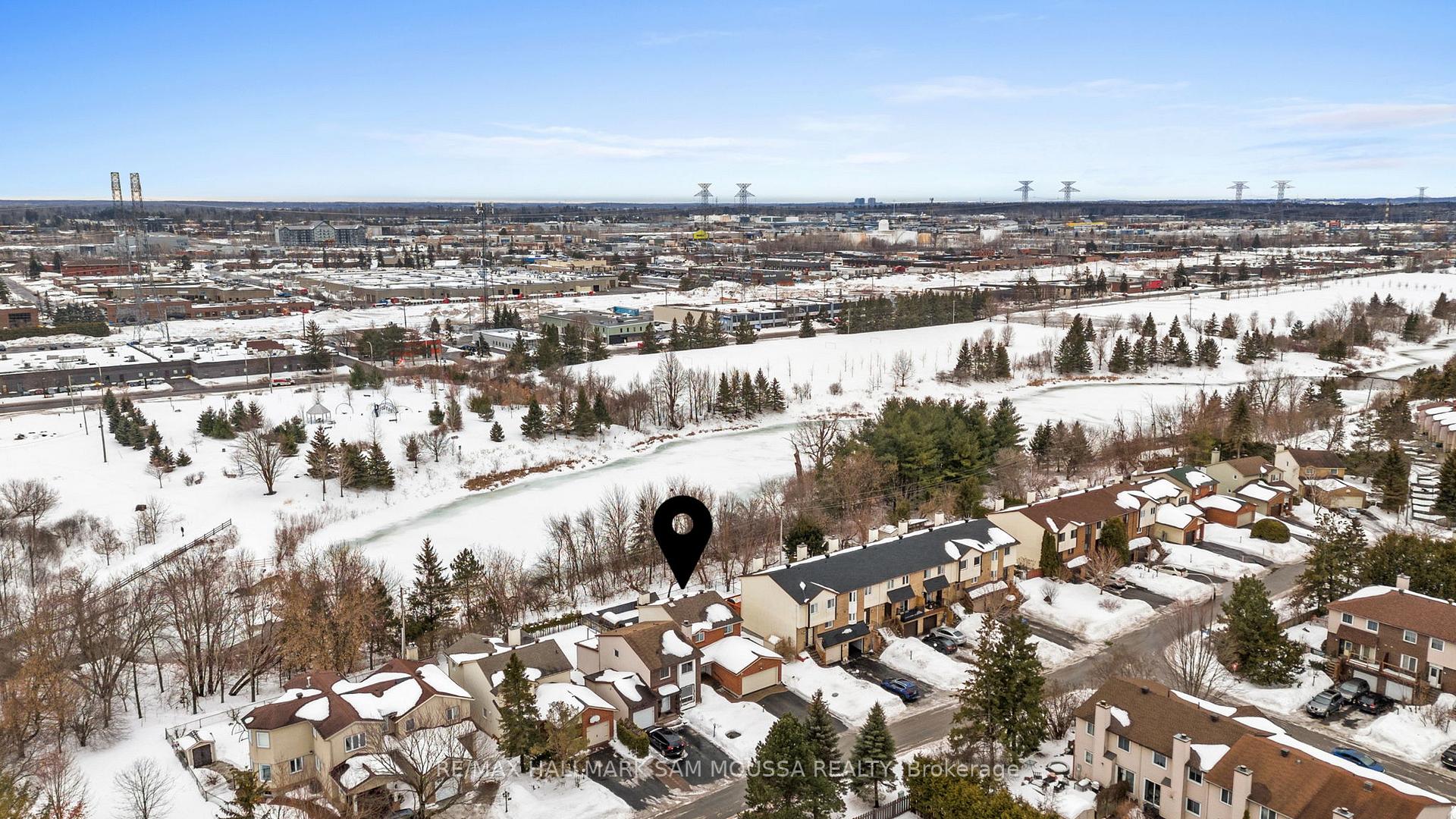 Photo 38 of 56 Coolspring Crescent, Ottawa, Borden Farm/Stewart Farm/Carleton Heights/Parkwood Hills — HOMEH
