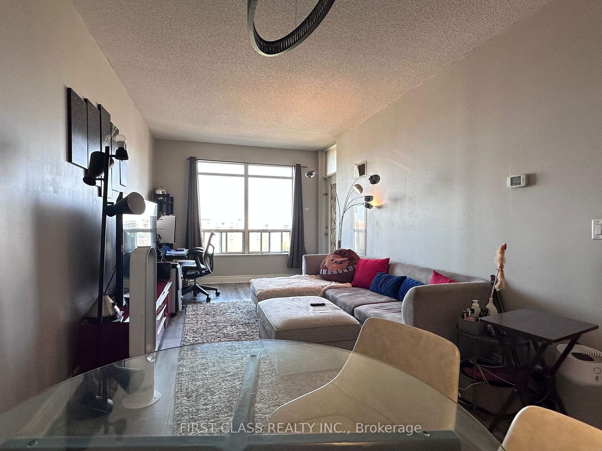Photo 3 of Unit LPH12, 51 Saddlecreek Drive, Markham, Commerce Valley — HOMEH