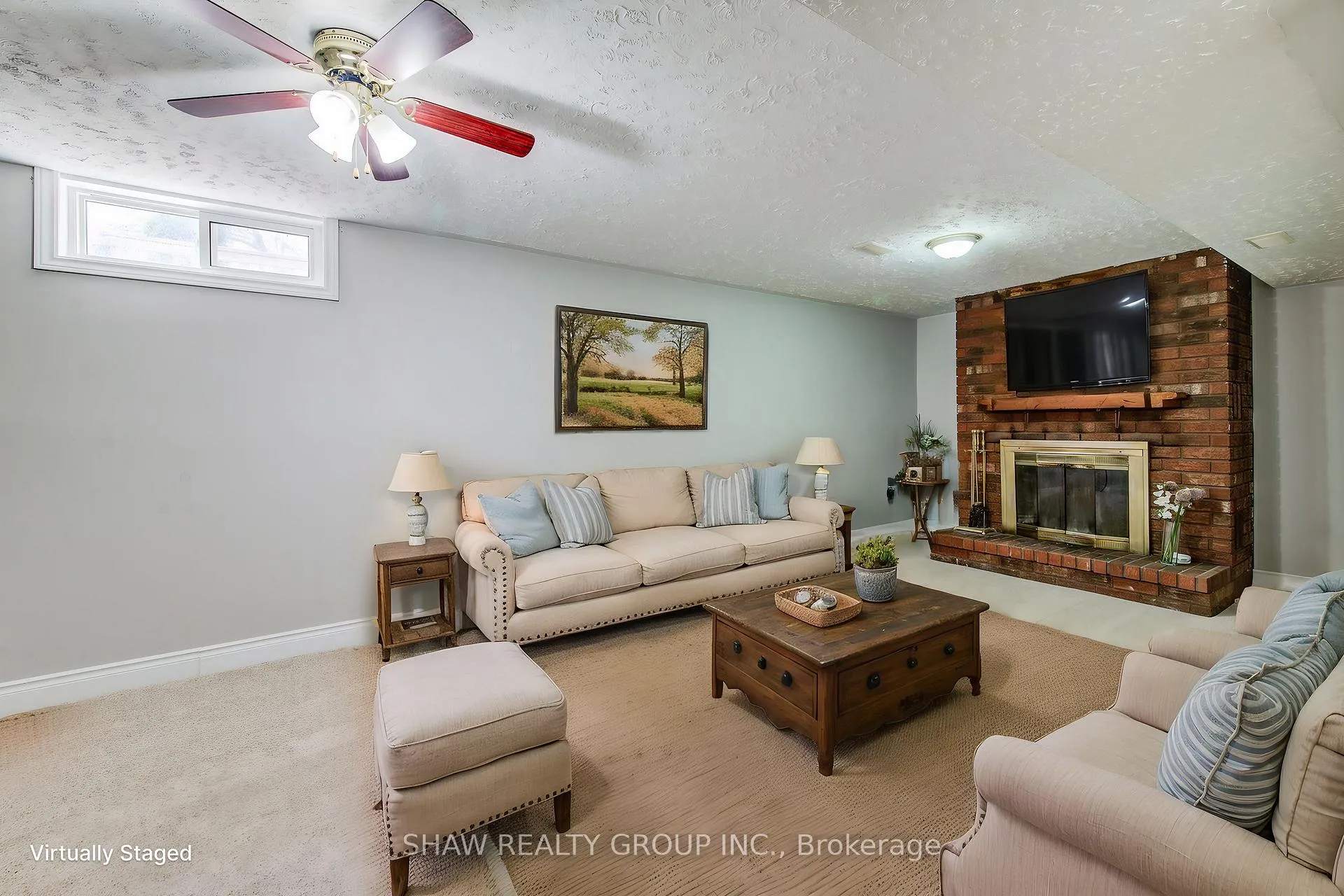 Photo 4 of 110 Imperial Drive, Guelph, Willow West/Sugarbush/West Acres — HOMEH