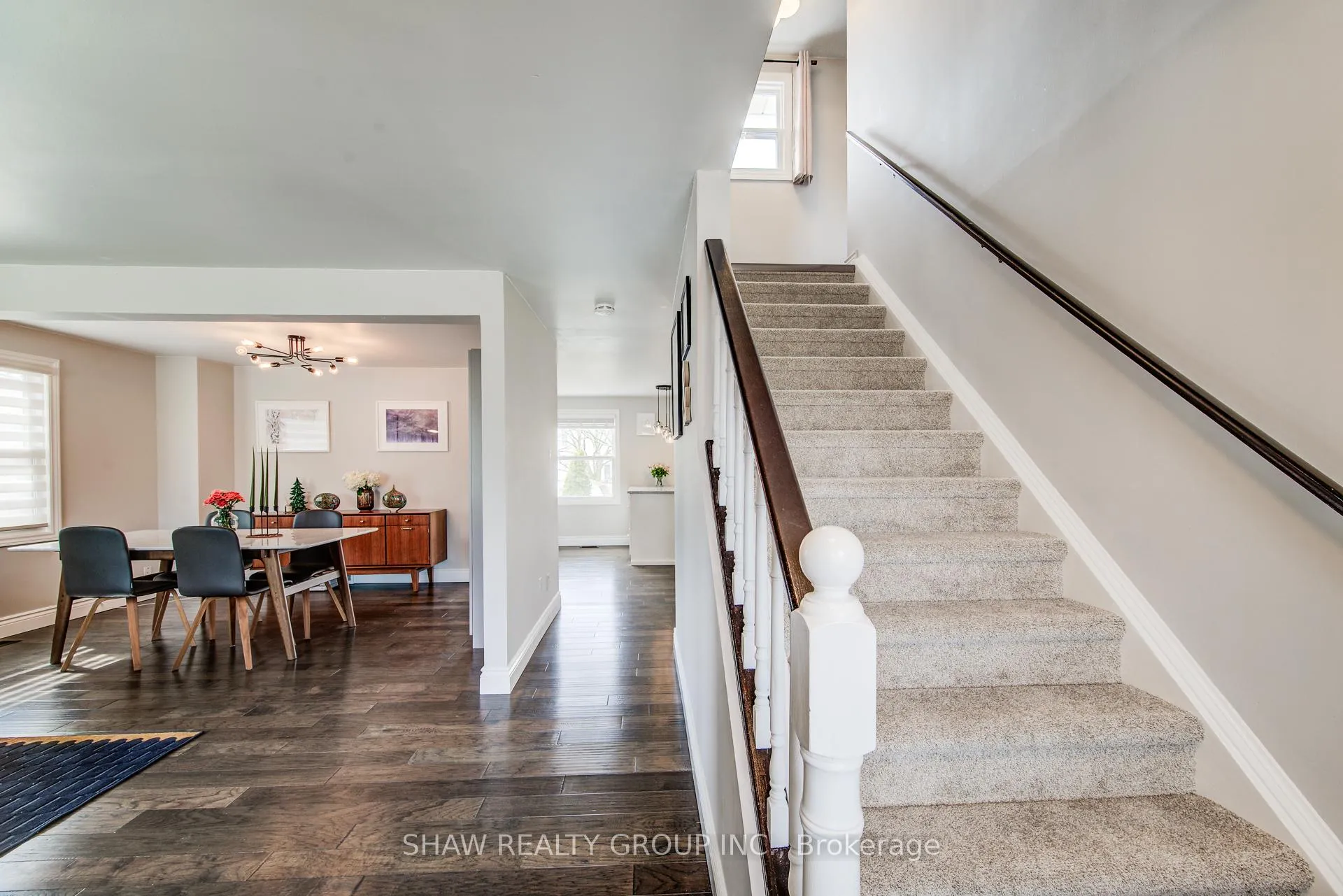 Photo 6 of 110 Imperial Drive, Guelph, Willow West/Sugarbush/West Acres — HOMEH