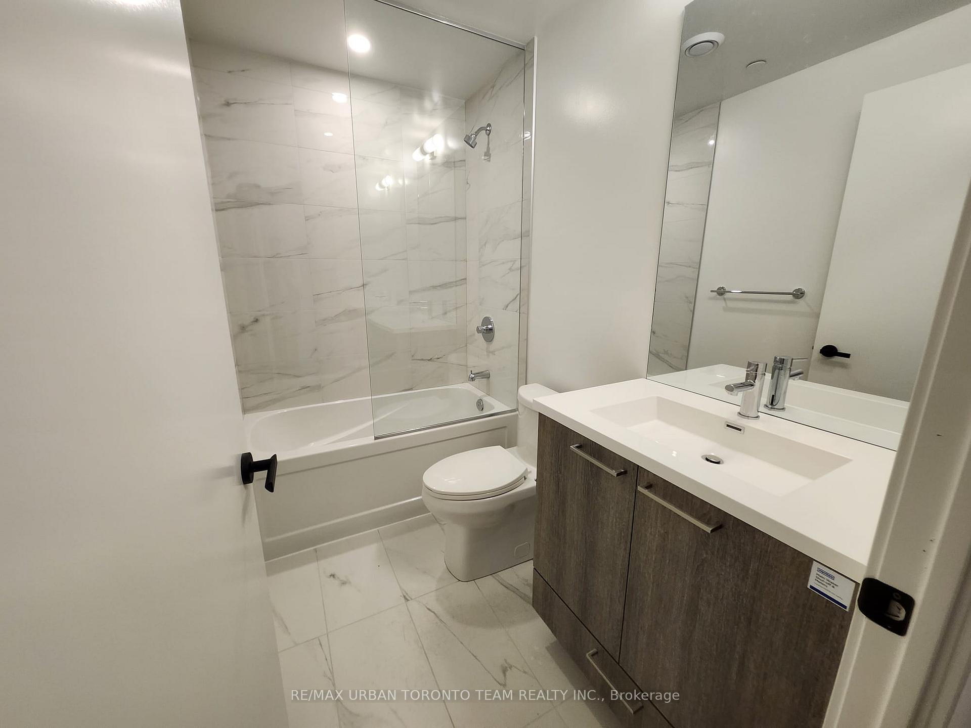 Photo 7 of Unit 4107, 195 Commerce Street, Vaughan, Vaughan Corporate Centre — HOMEH