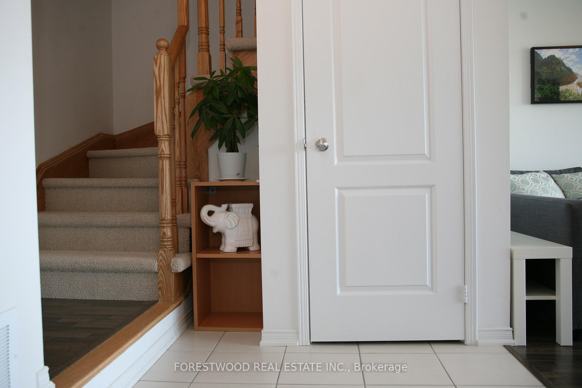 Photo 2 of Unit 708, 138 Widdicombe Hill Boulevard, Etobicoke, Willowridge-Martingrove-Richview — HOMEH