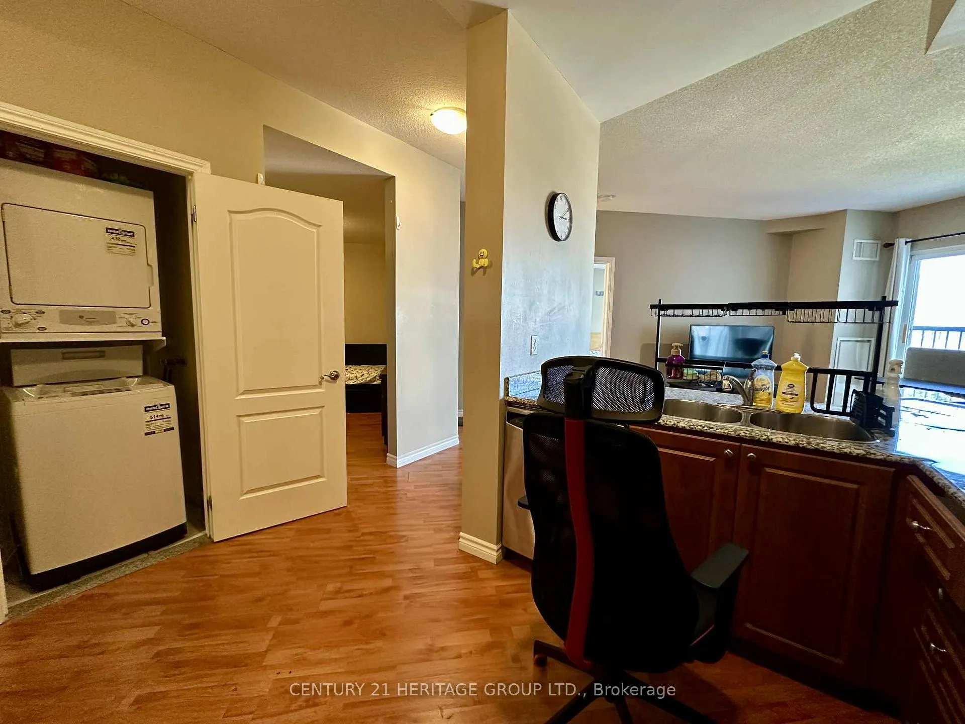 Photo 3 of Unit 715, 135 James Street S, Hamilton, Durand — HOMEH