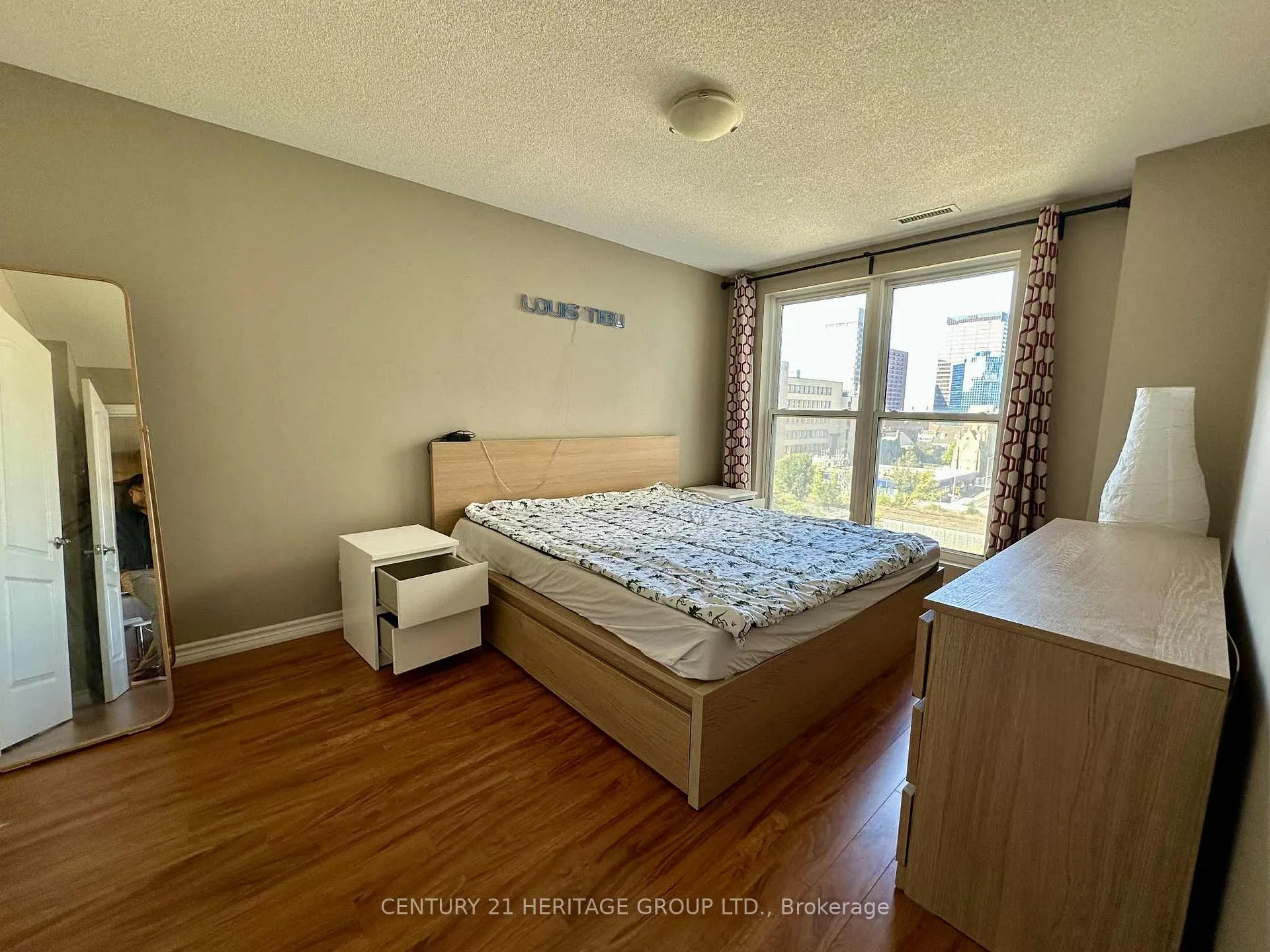 Photo 4 of Unit 715, 135 James Street S, Hamilton, Durand — HOMEH