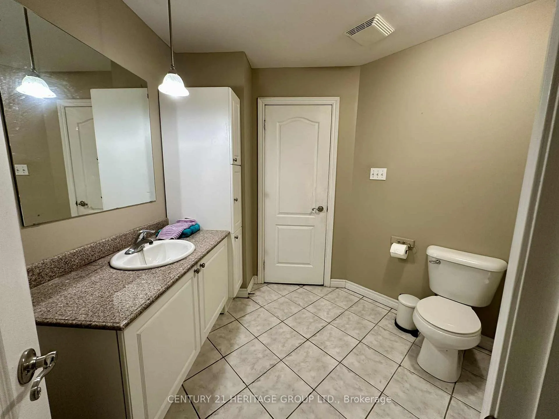 Photo 7 of Unit 715, 135 James Street S, Hamilton, Durand — HOMEH