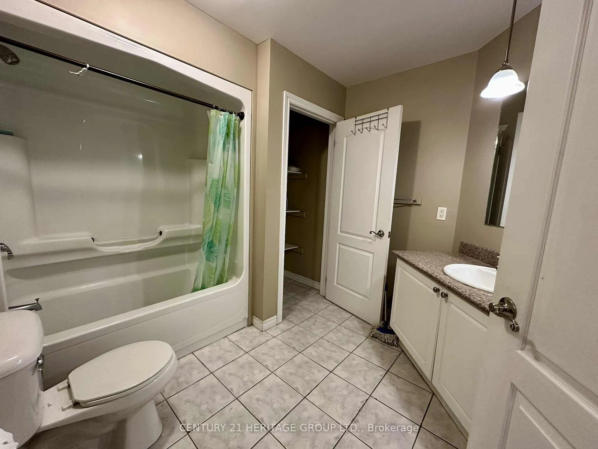 Photo 8 of Unit 715, 135 James Street S, Hamilton, Durand — HOMEH