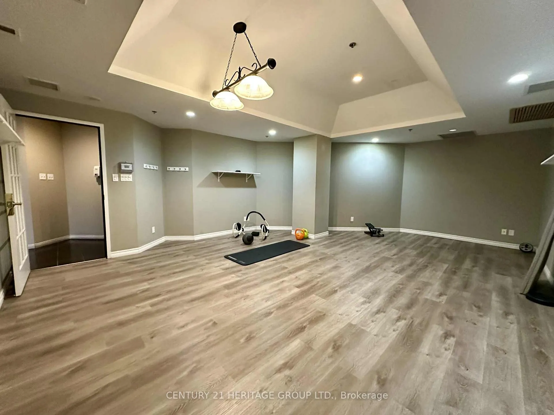 Photo 12 of Unit 715, 135 James Street S, Hamilton, Durand — HOMEH