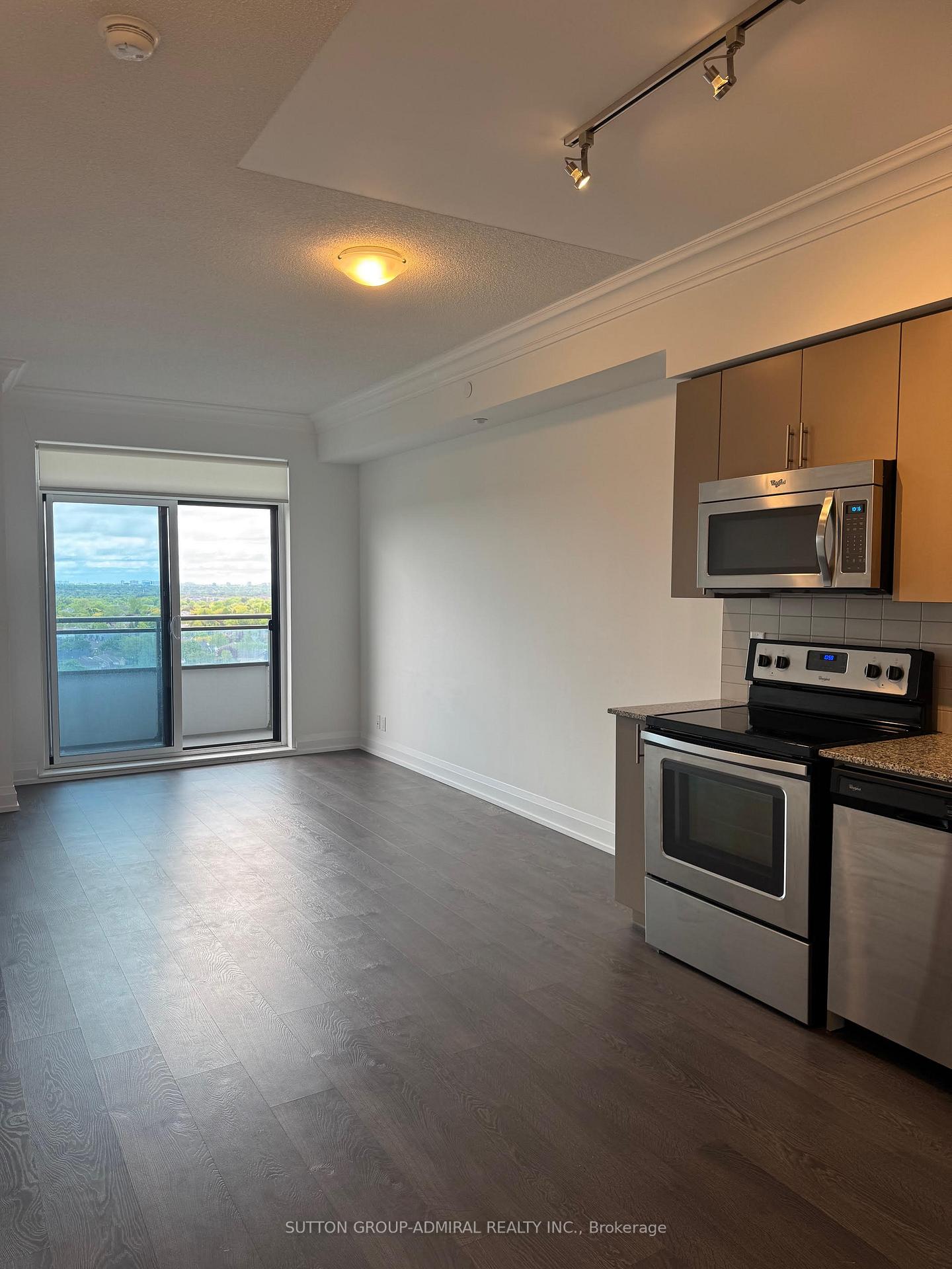 Photo 8 of Unit 1002, 7890 Bathurst Street, Vaughan, Beverley Glen — HOMEH